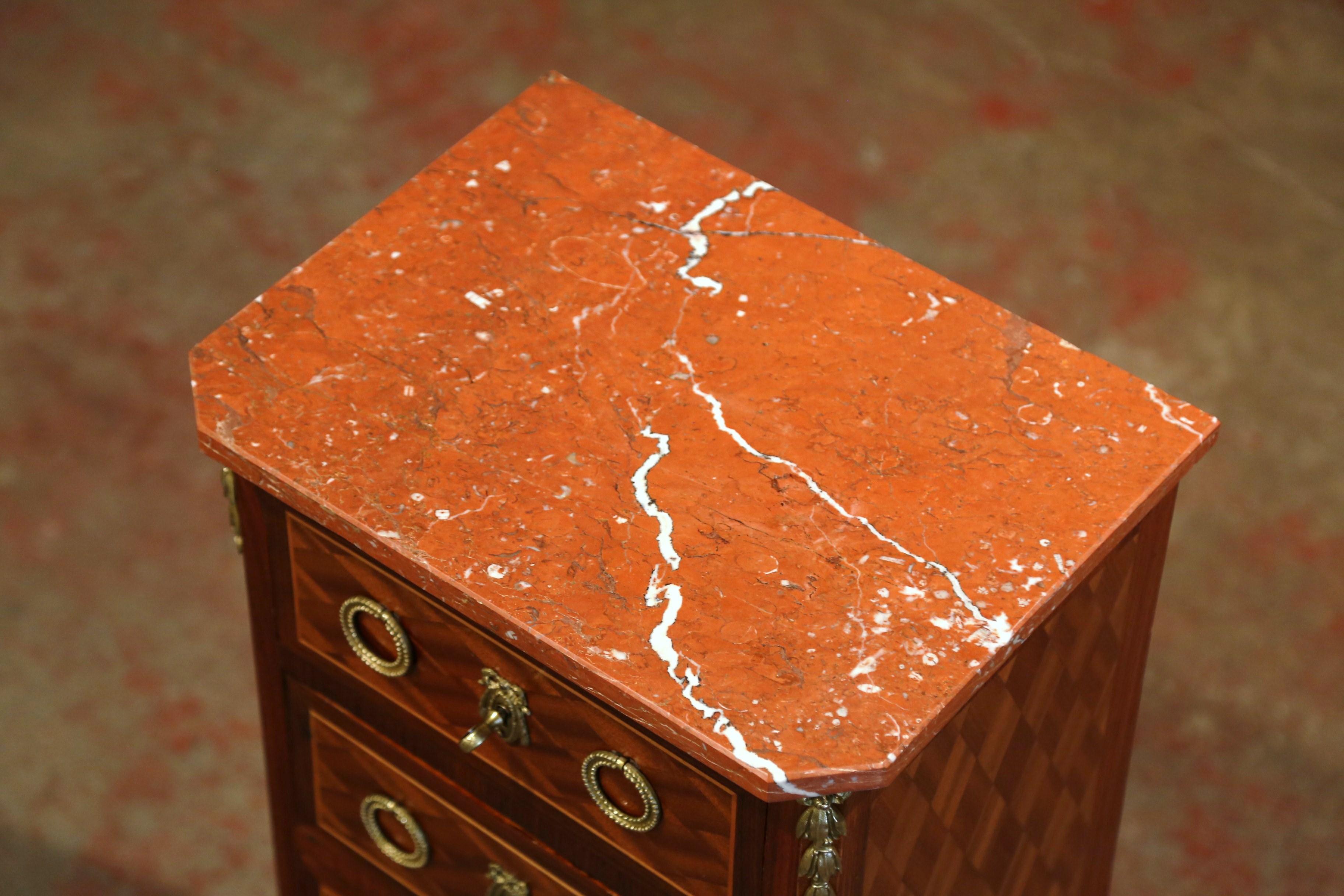 Early 20th Century French Louis XV Walnut Four-Drawer Chest with Red Marble Top In Excellent Condition In Dallas, TX