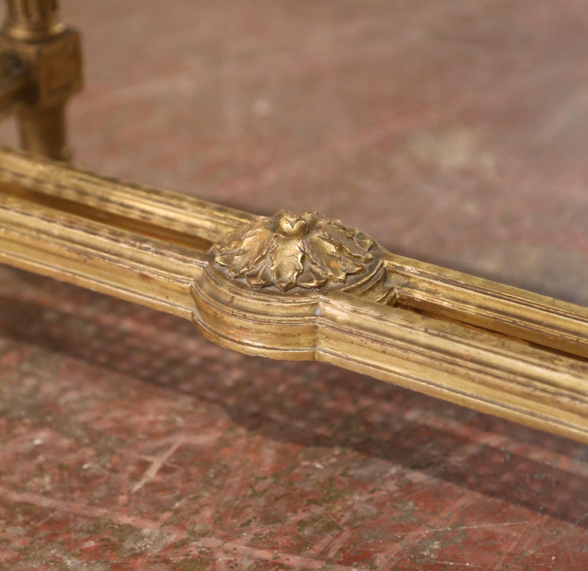 Banc à cannes en bois doré sculpté Louis XVI du début du 20e siècle en vente 3