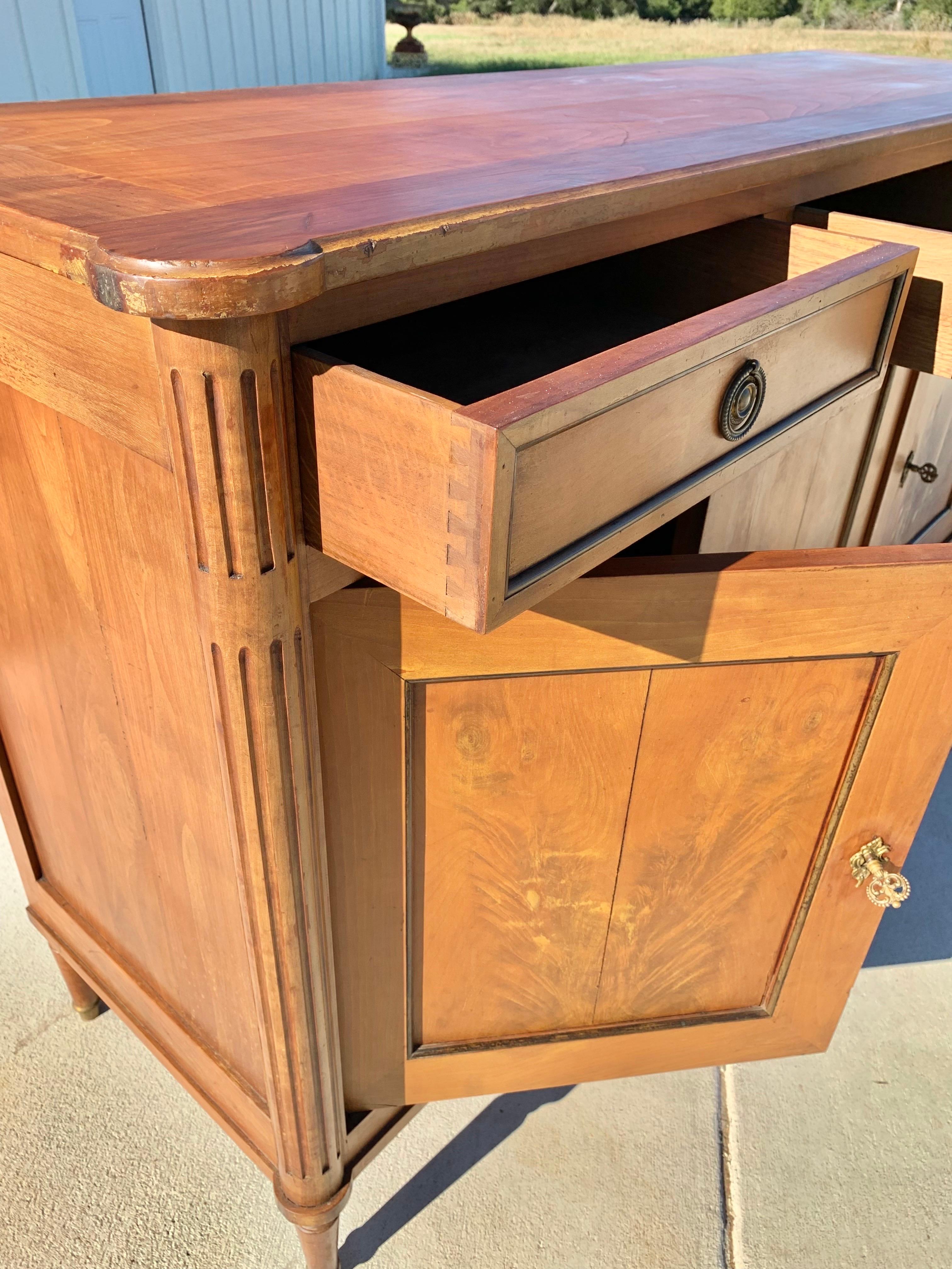 Early 20th Century French Louis XVI Cherrywood Buffet 9