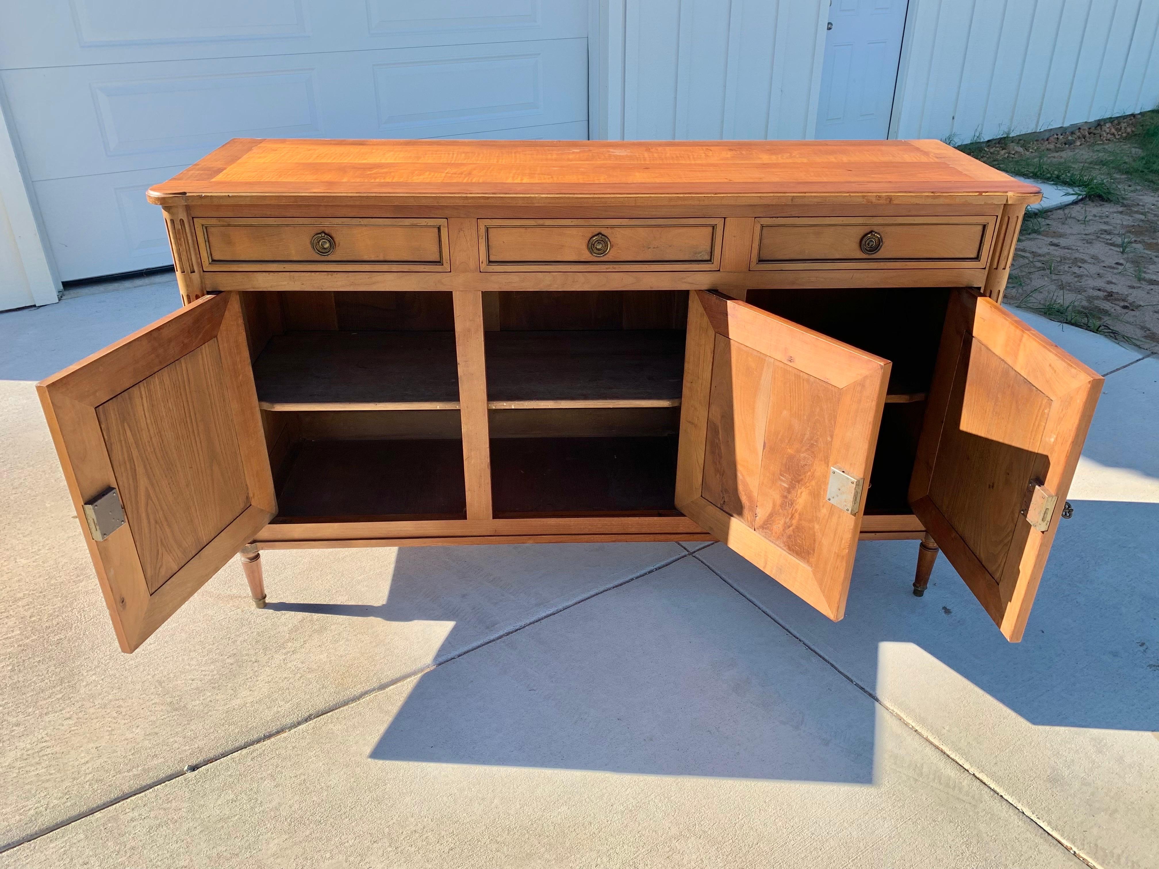 Early 20th Century French Louis XVI Cherrywood Buffet 11