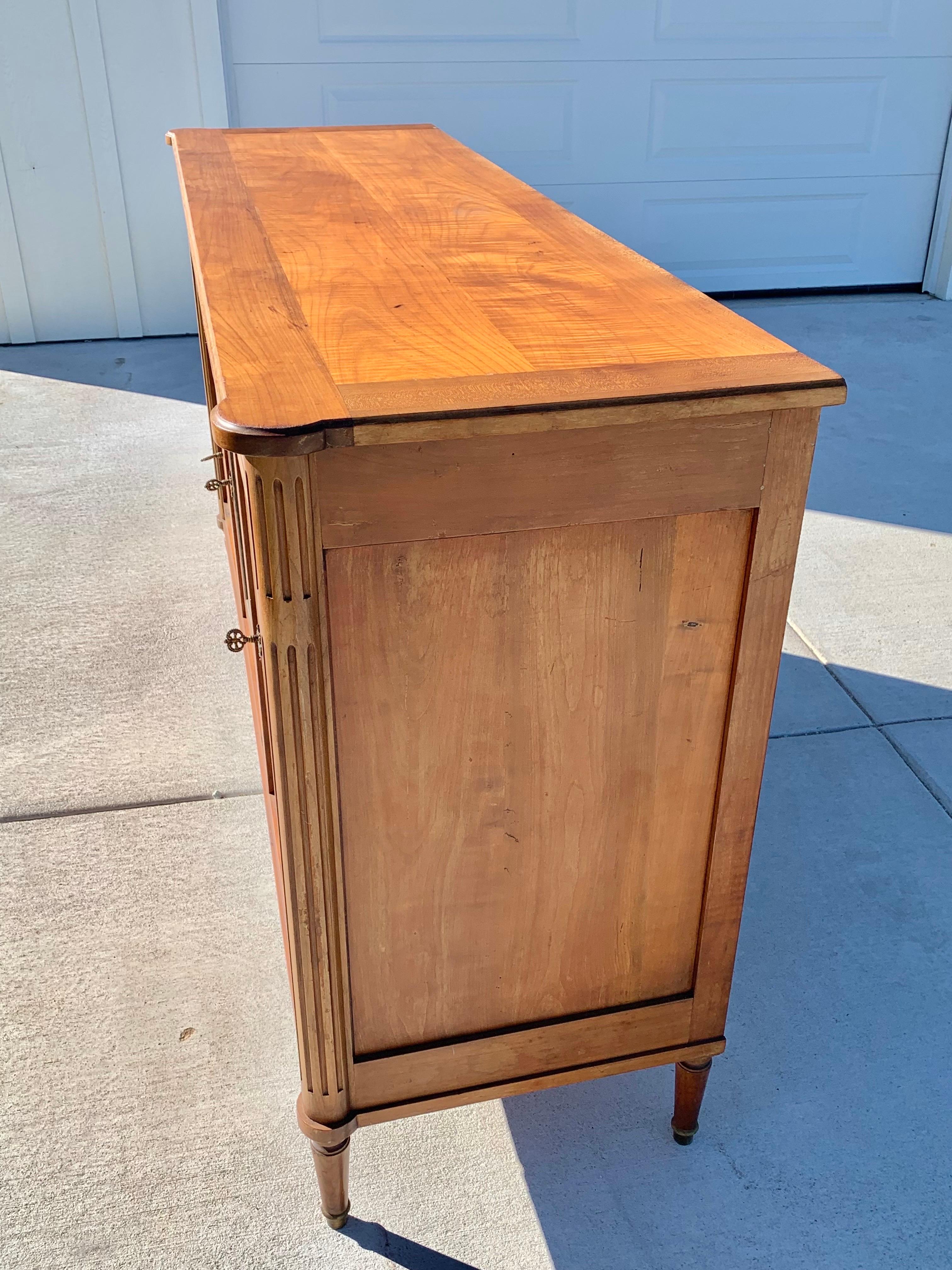 Early 20th Century French Louis XVI Cherrywood Buffet In Good Condition In Burton, TX