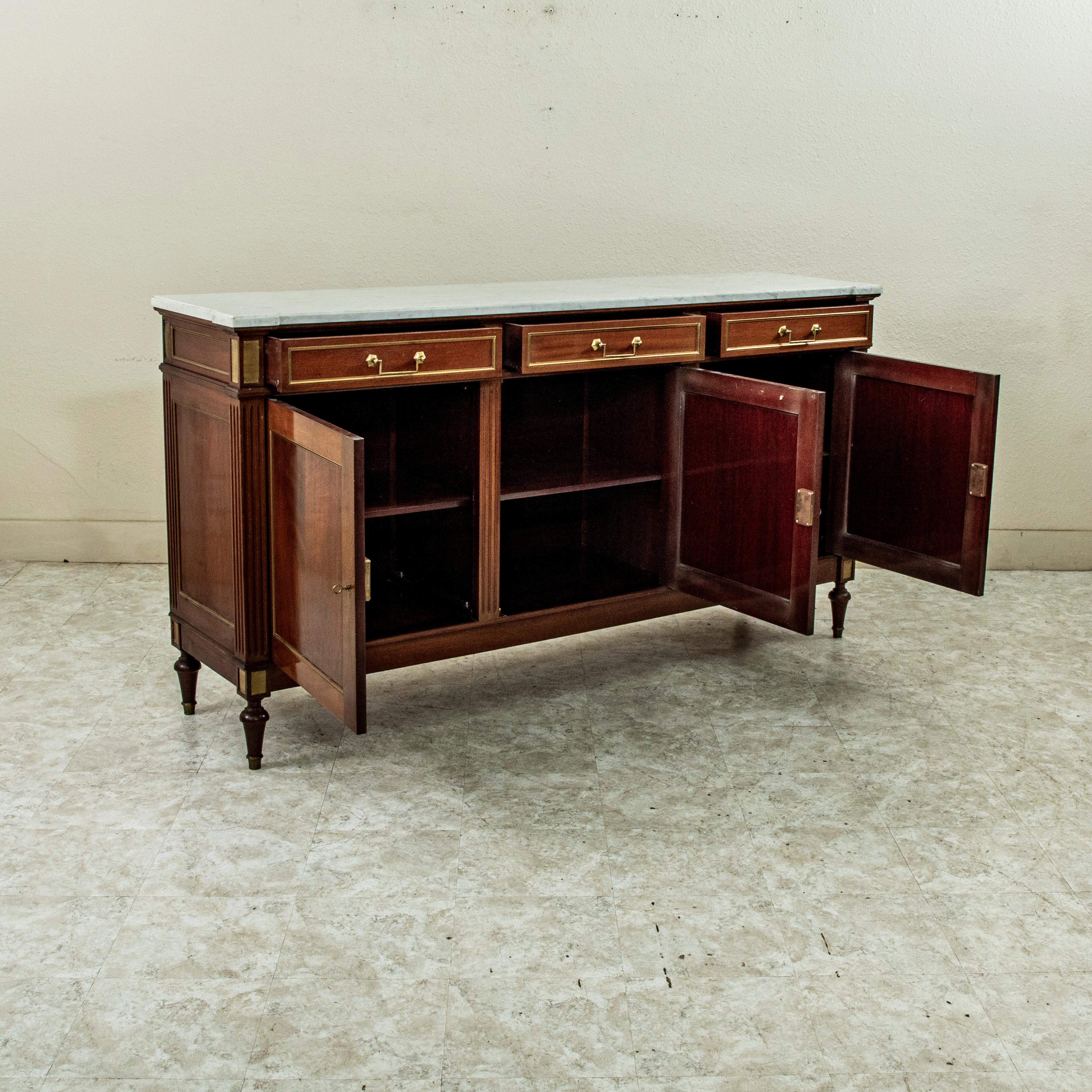Early 20th Century French Louis XVI Mahogany and Marble Enfilade, Sideboard For Sale 3