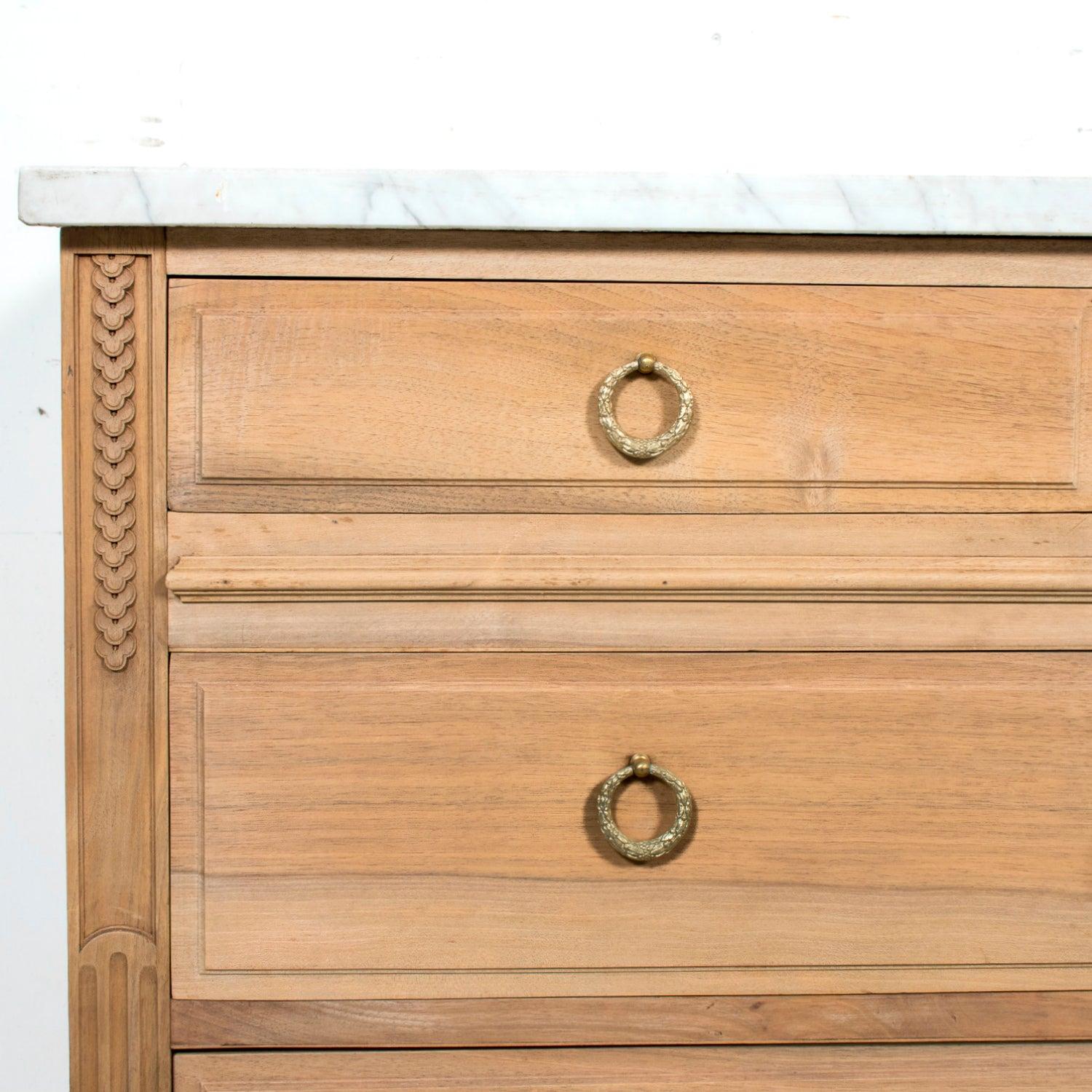 Early 20th Century French Louis XVI Style Bleached Walnut Four-Drawer Commode For Sale 7