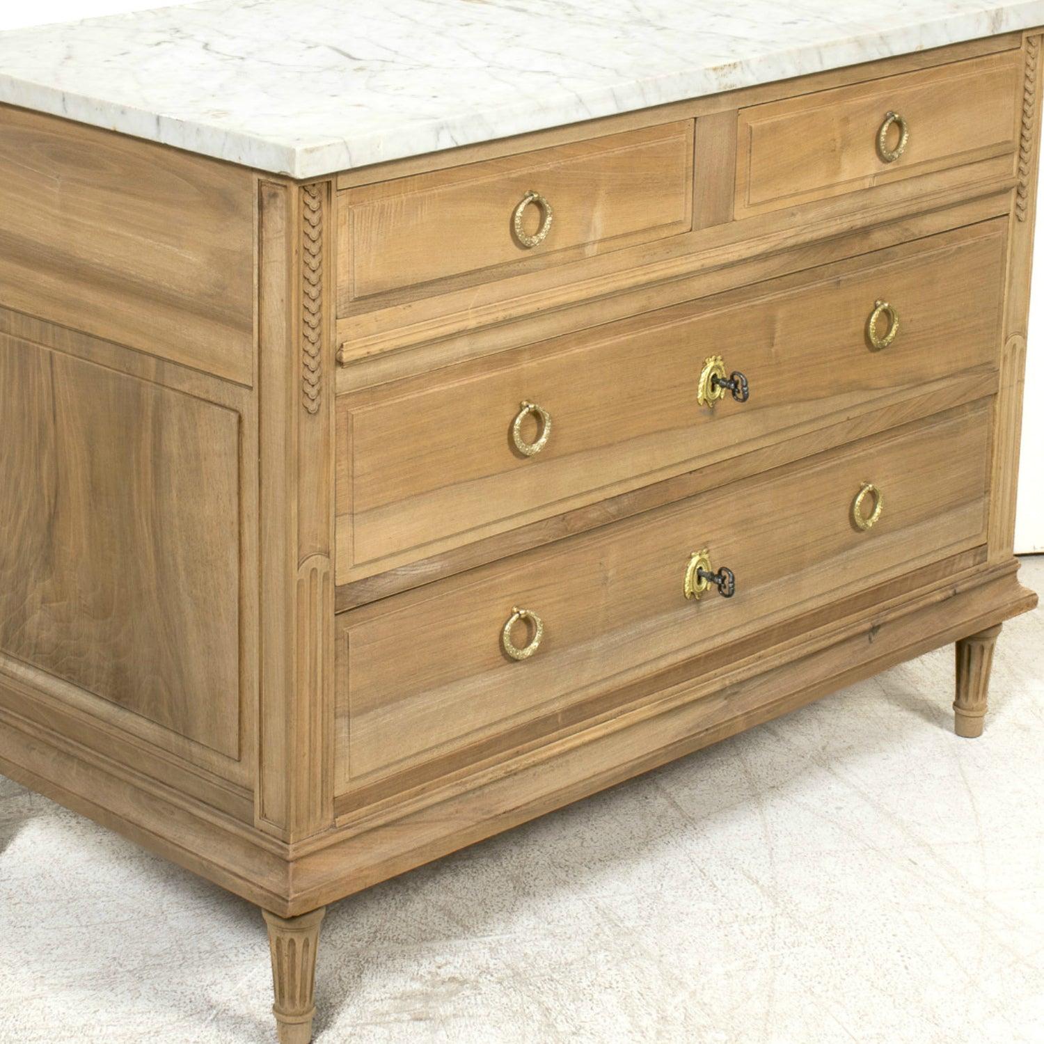 Early 20th Century French Louis XVI Style Bleached Walnut Four-Drawer Commode For Sale 9