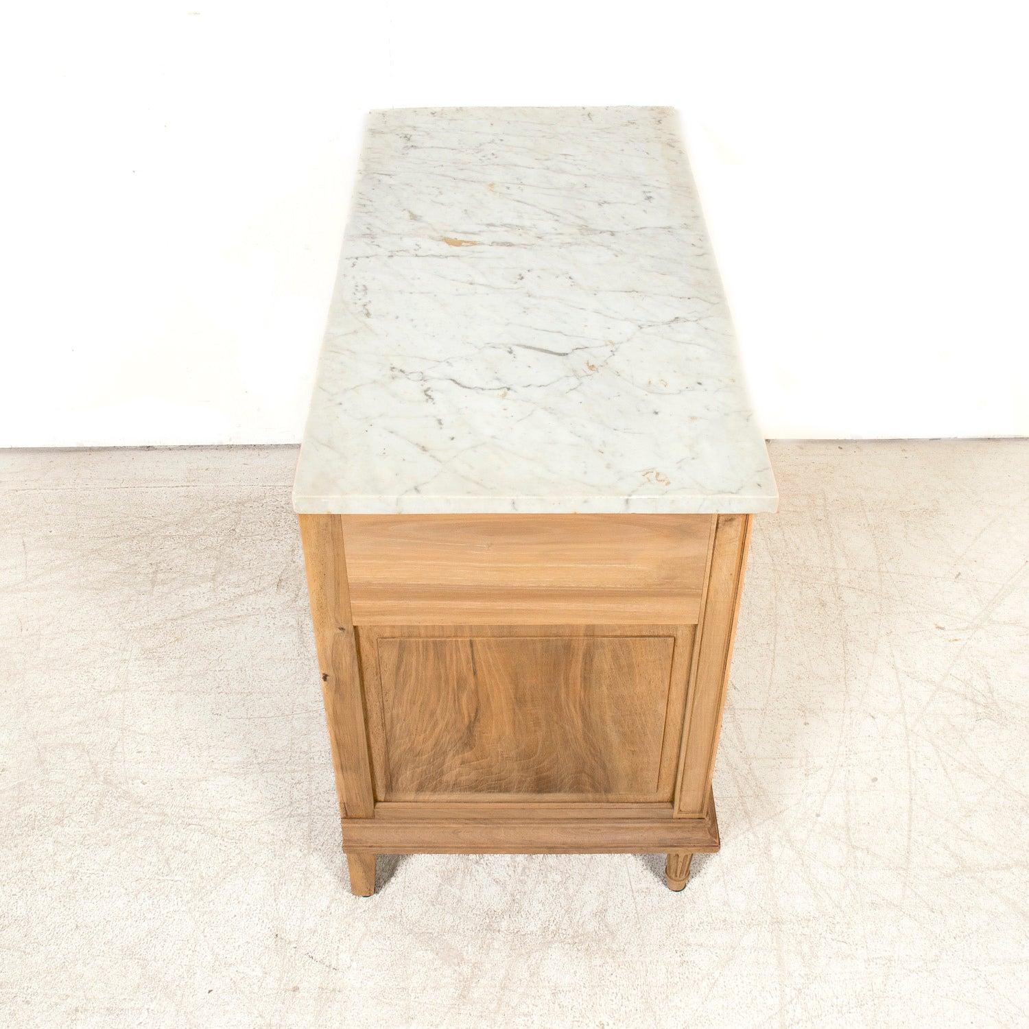 Early 20th Century French Louis XVI Style Bleached Walnut Four-Drawer Commode For Sale 13