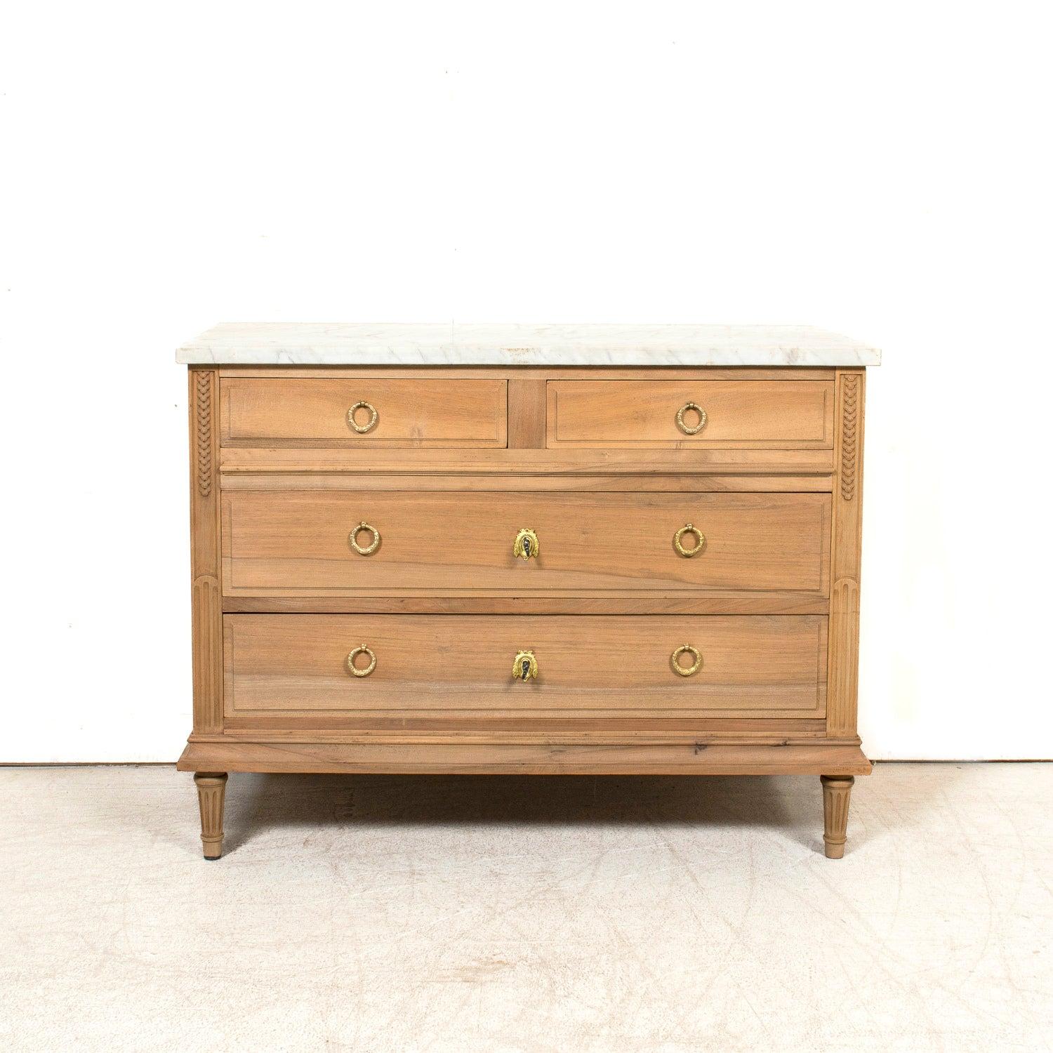 Early 20th Century French Louis XVI Style Bleached Walnut Four-Drawer Commode For Sale 3