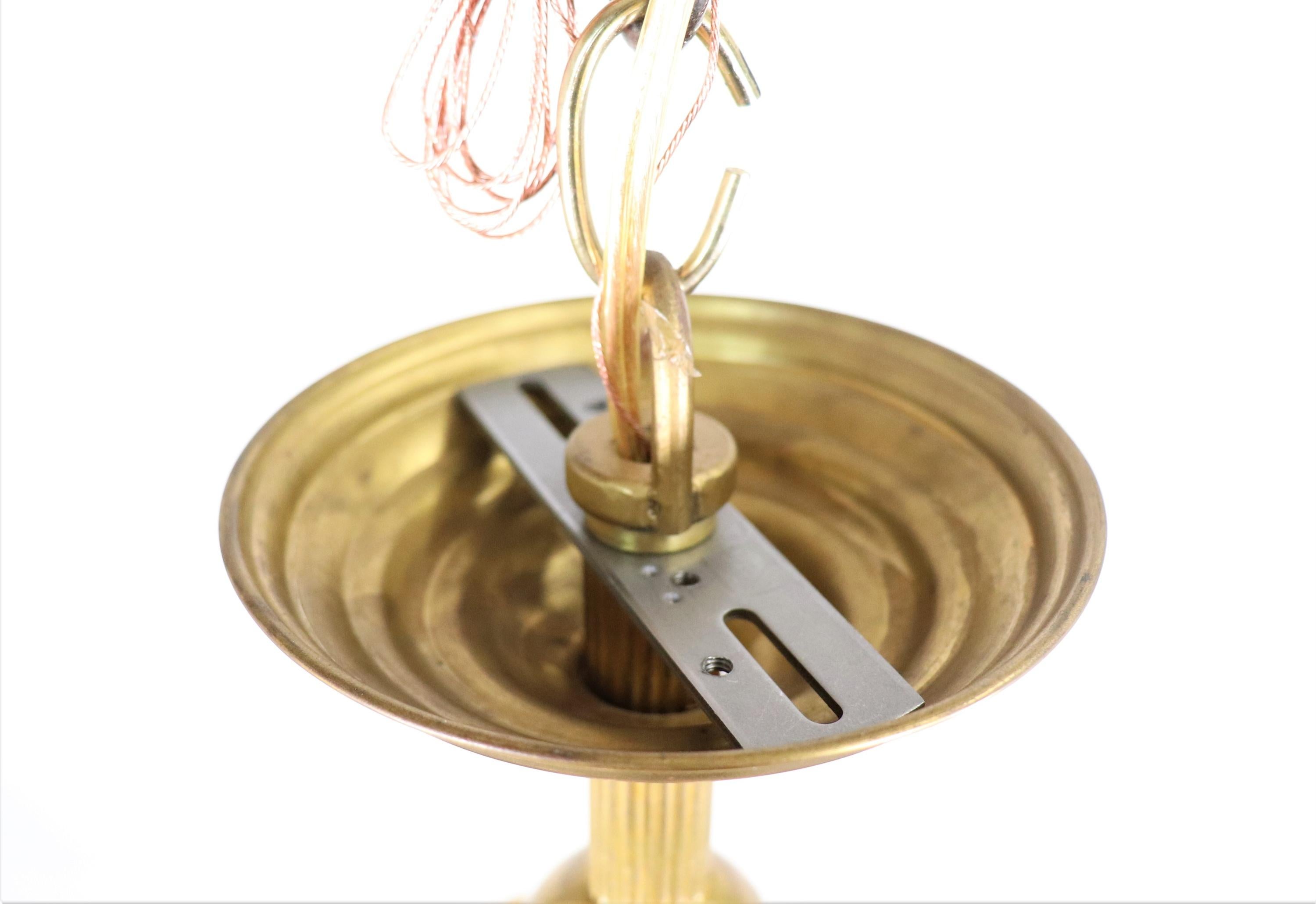 Farol de latón dorado estilo Luis XVI francés de principios del siglo XX Francés en venta