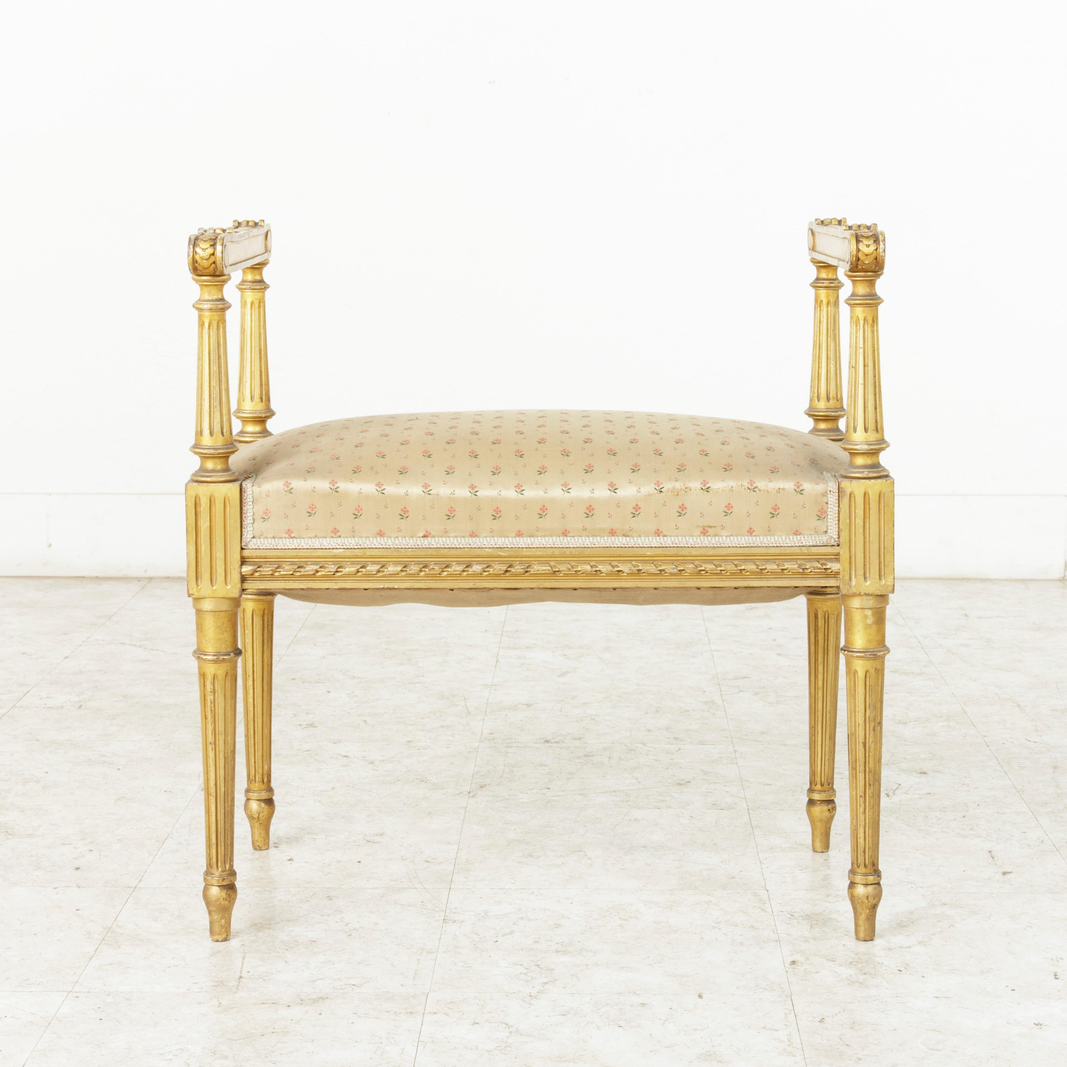 Early 20th Century French Louis XVI Style Giltwood Banquette Vanity Stool Bench In Good Condition In Fayetteville, AR