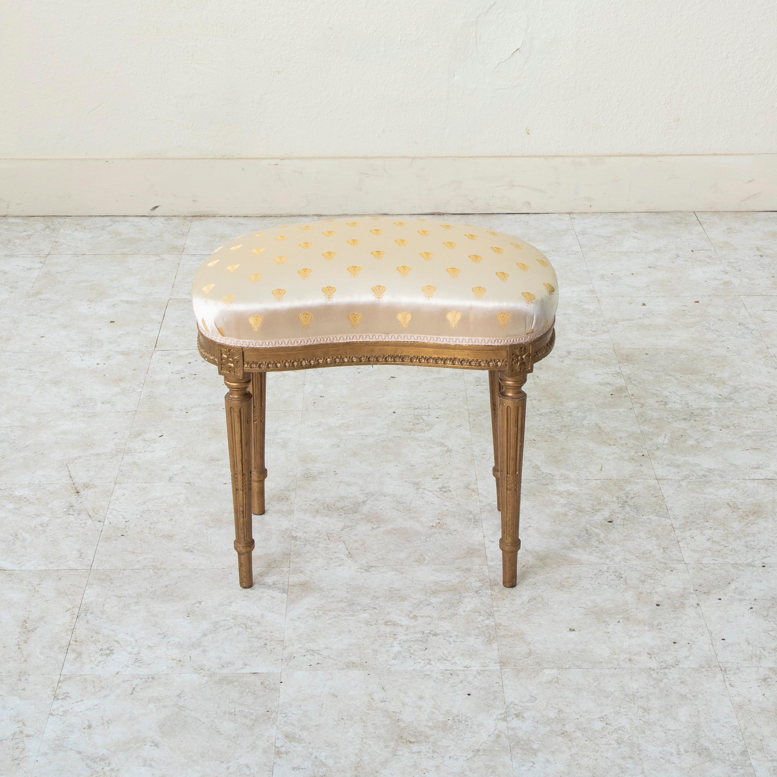 Hand-Carved Early 20th Century French Louis XVI Style Gilt Wood Vanity Stool or Bench