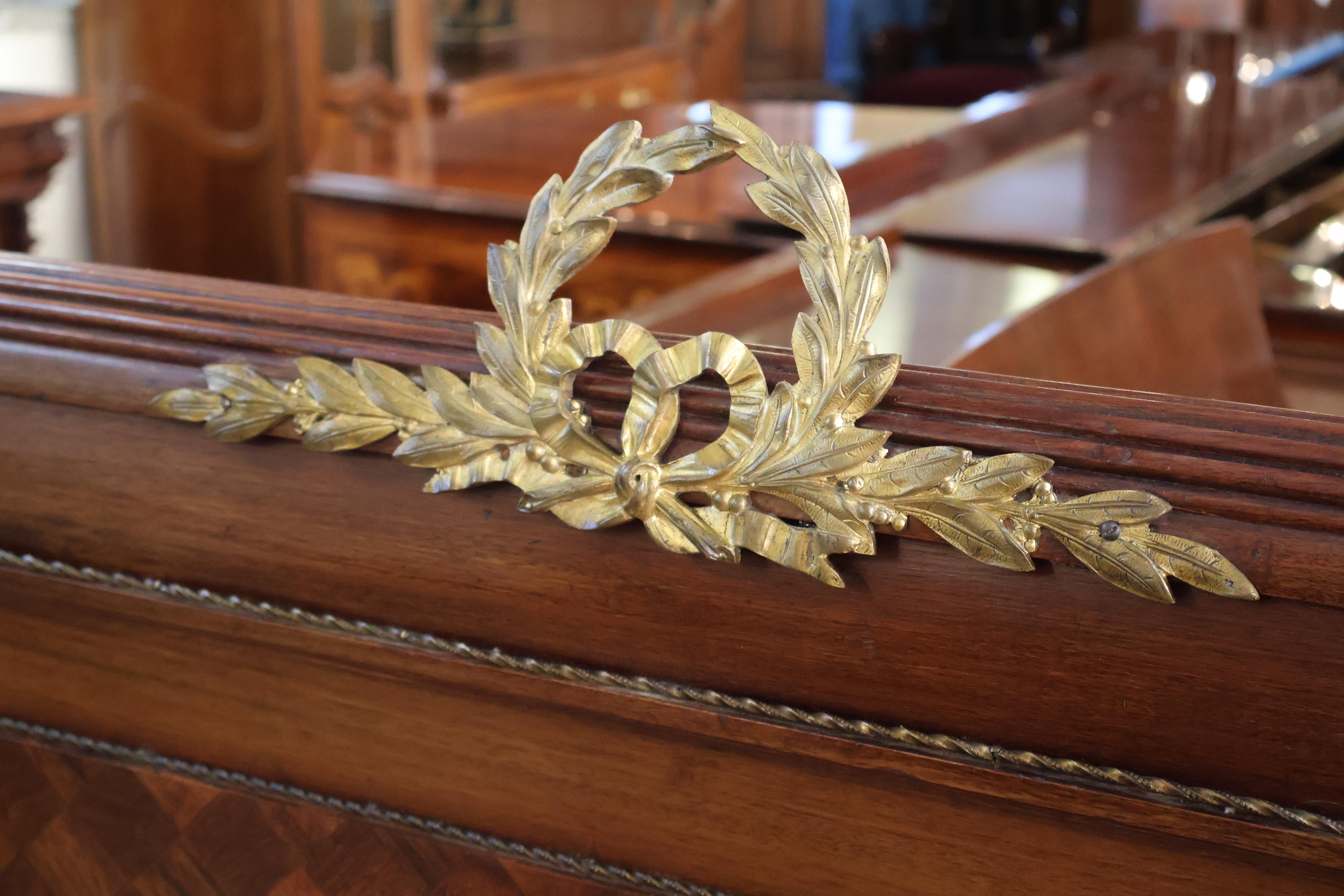 Early 20th Century French Louis XVI Style Inlaid Bronze Mounted Walnut Full Bed For Sale 6