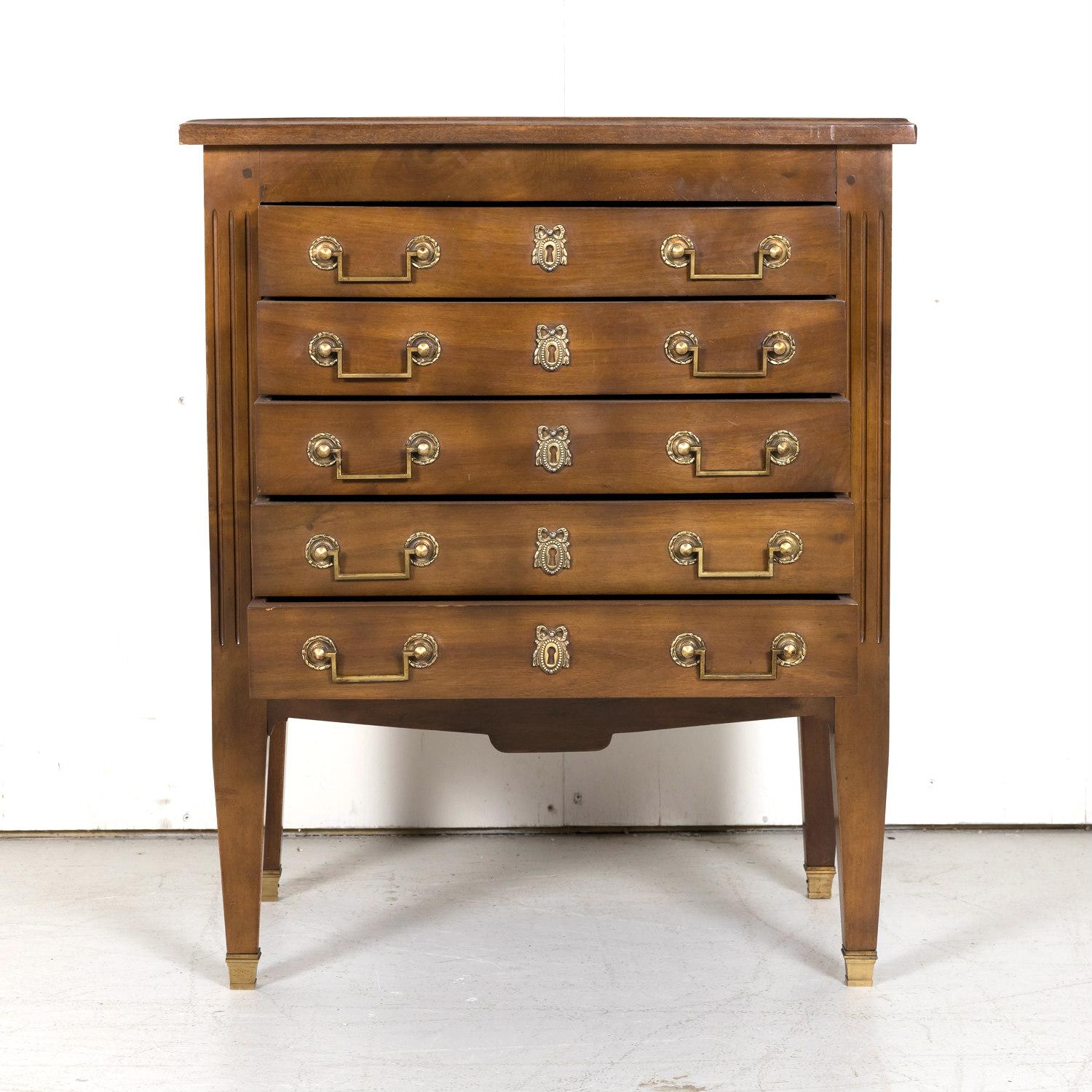 Early 20th Century French Louis XVI Style Petite Five Drawer Walnut Commode 3