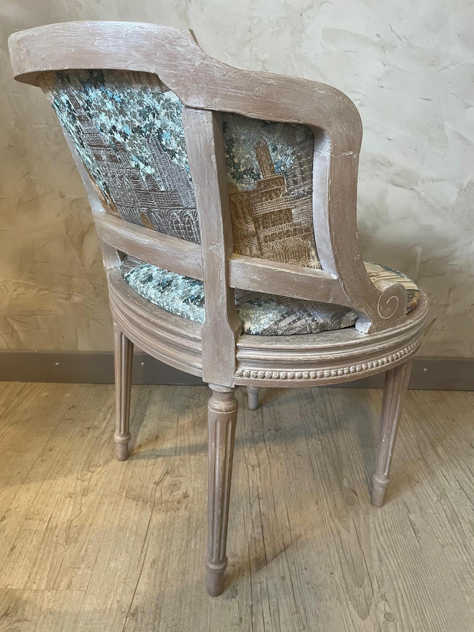 Early 20th Century French Louis XVI Style Reupholstery Chair, 1900s For Sale 8
