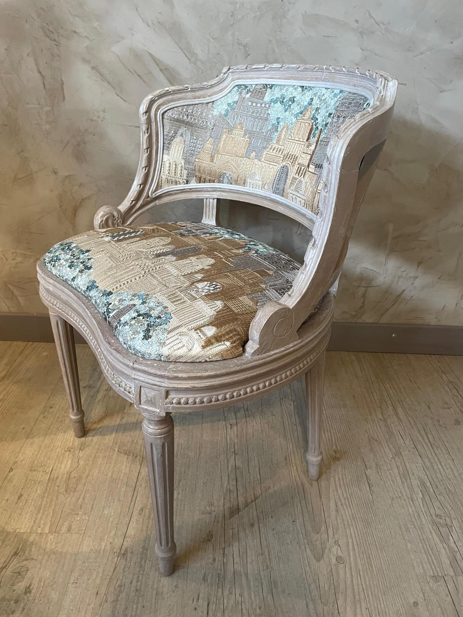 Early 20th Century French Louis XVI Style Reupholstery Chair, 1900s For Sale 1