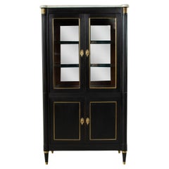 Early 20th Century French Louis XVI Vitrine with White Marble Top, Bronze