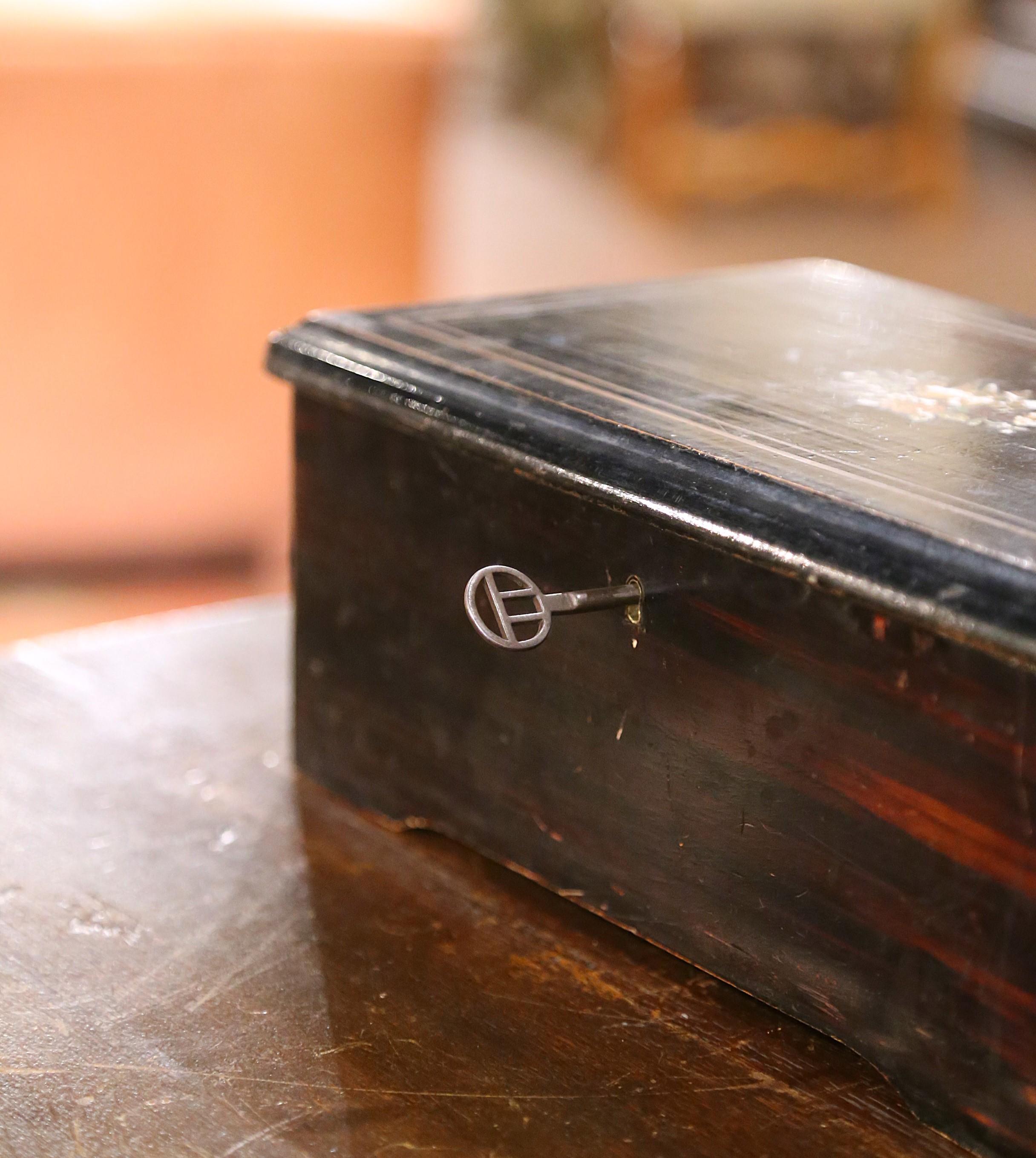 Hand-Painted Early 20th Century French Mahogany and Painted Six-Song Cylinder Music Box For Sale