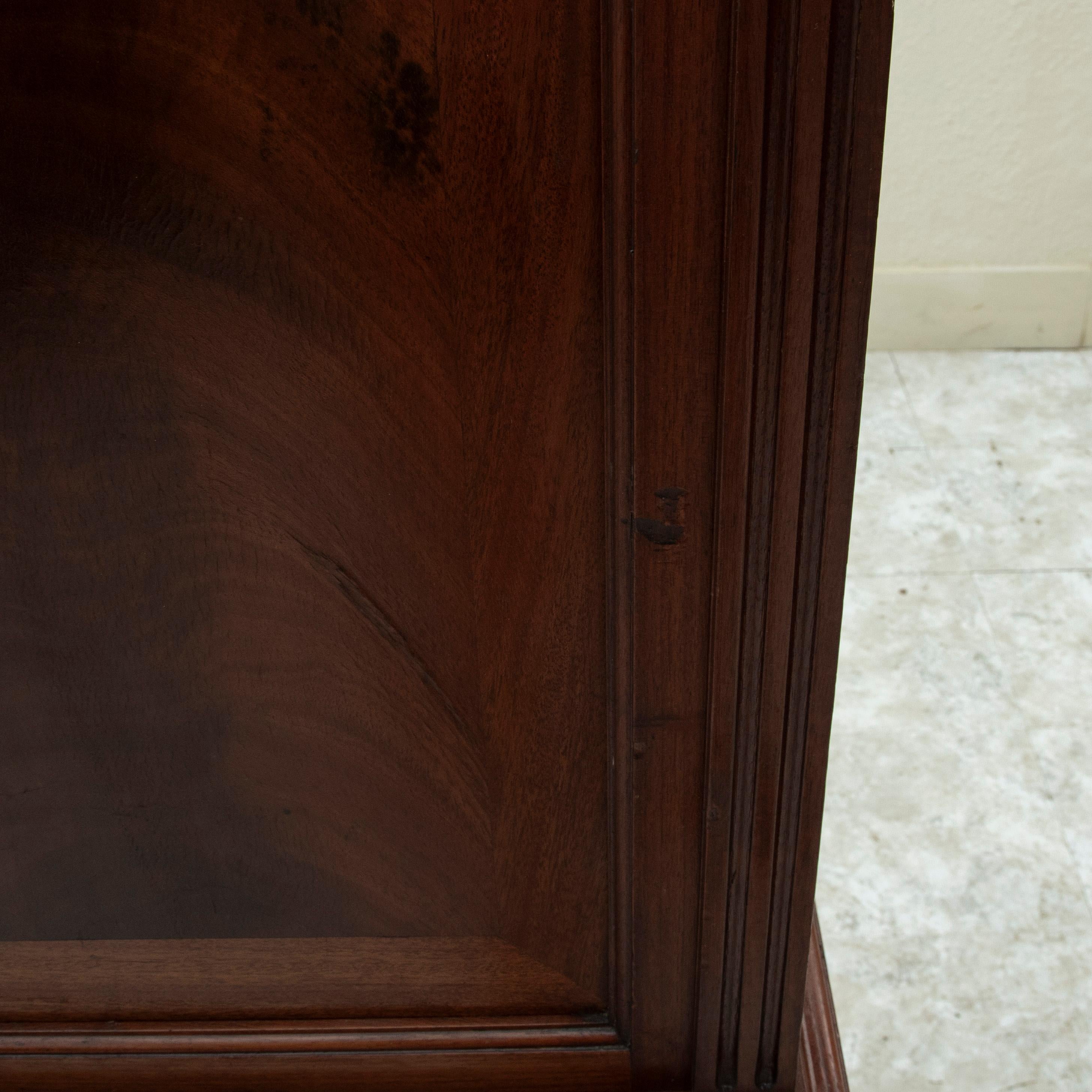 Early 20th Century French Mahogany Artist's Filing Cabinet With Pullout Trays 7