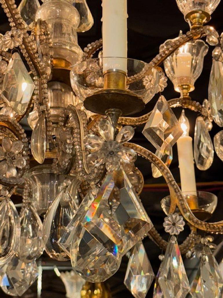 Early 20th Century French Maison Bagues Gilt Bronze and Crystal Chandelier For Sale 3