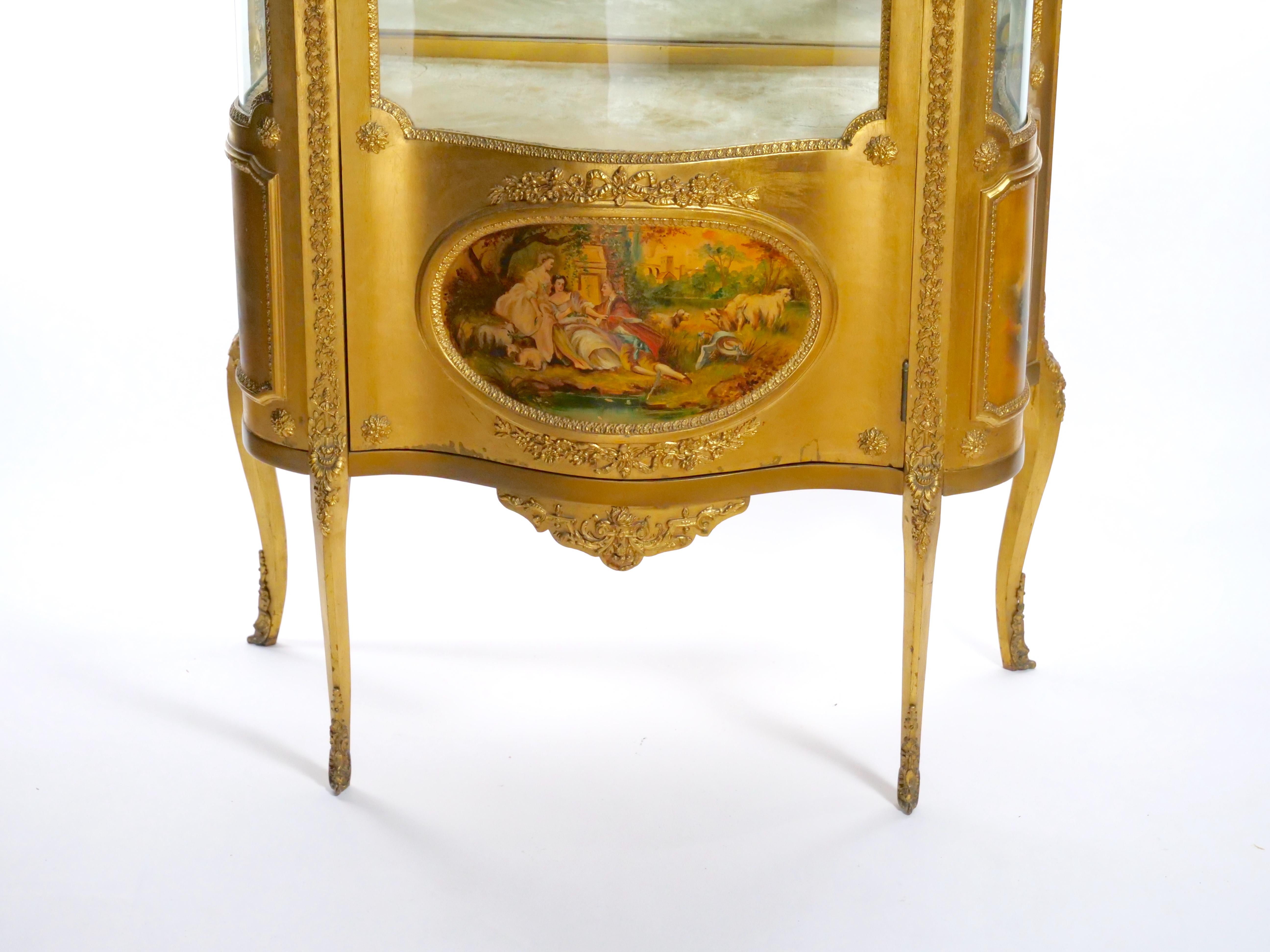 Early 20th Century French Marble Top Hand Painted Display Cabinet For Sale 1