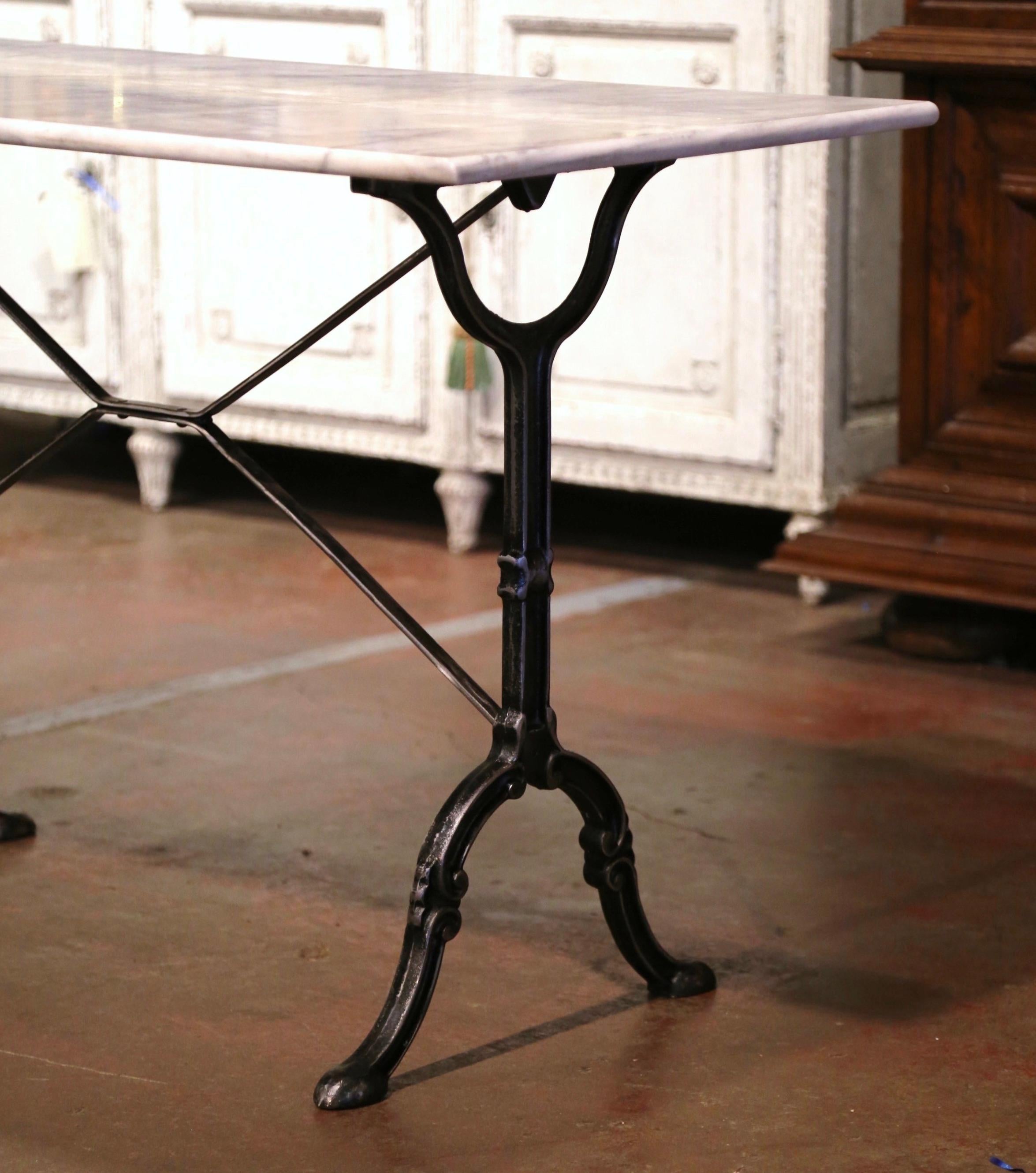Early 20th Century French Marble Top Polished Iron Bistrot Table In Excellent Condition In Dallas, TX