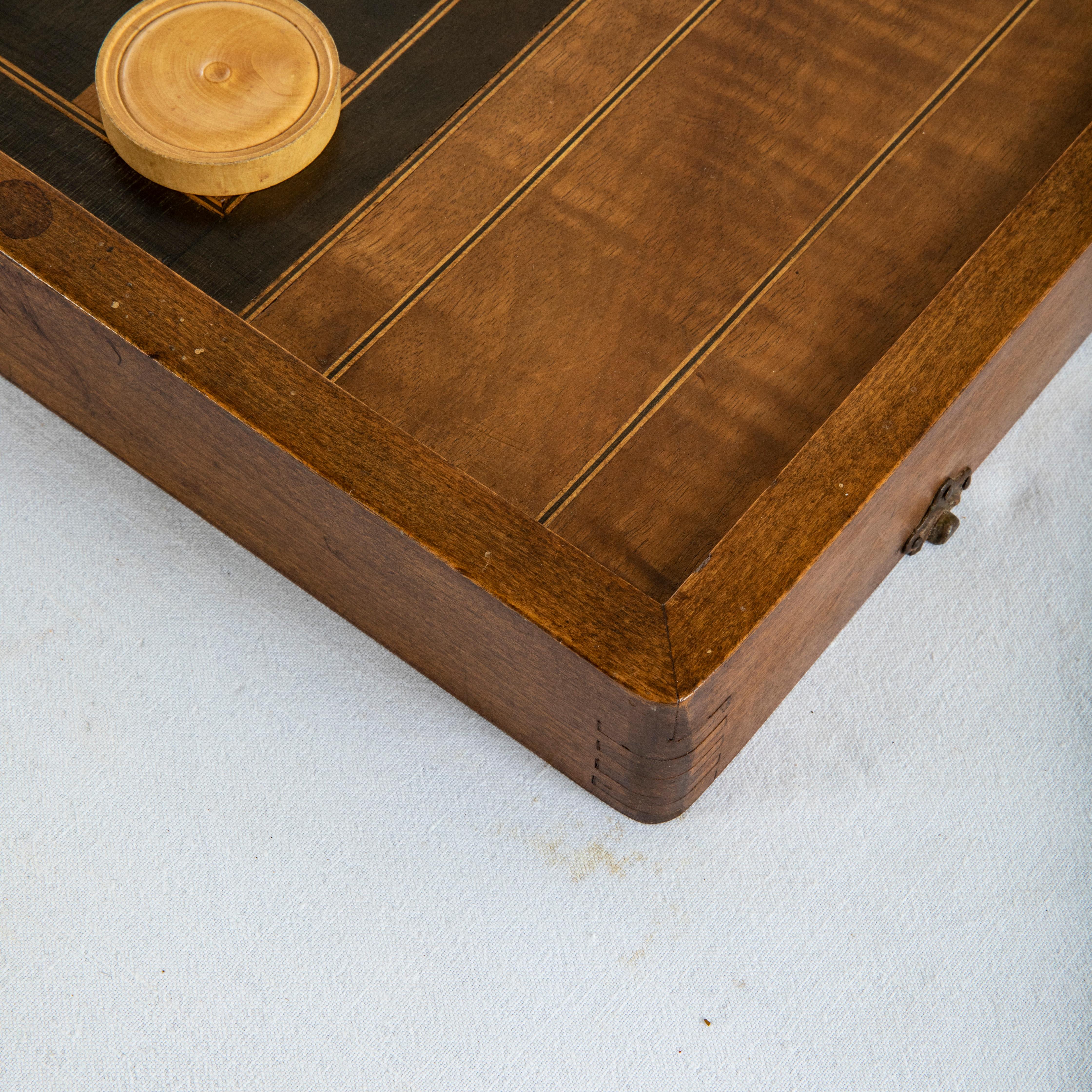 Boîte à jeux en marqueterie française du début du 20e siècle, Backgammon, Dames en vente 5