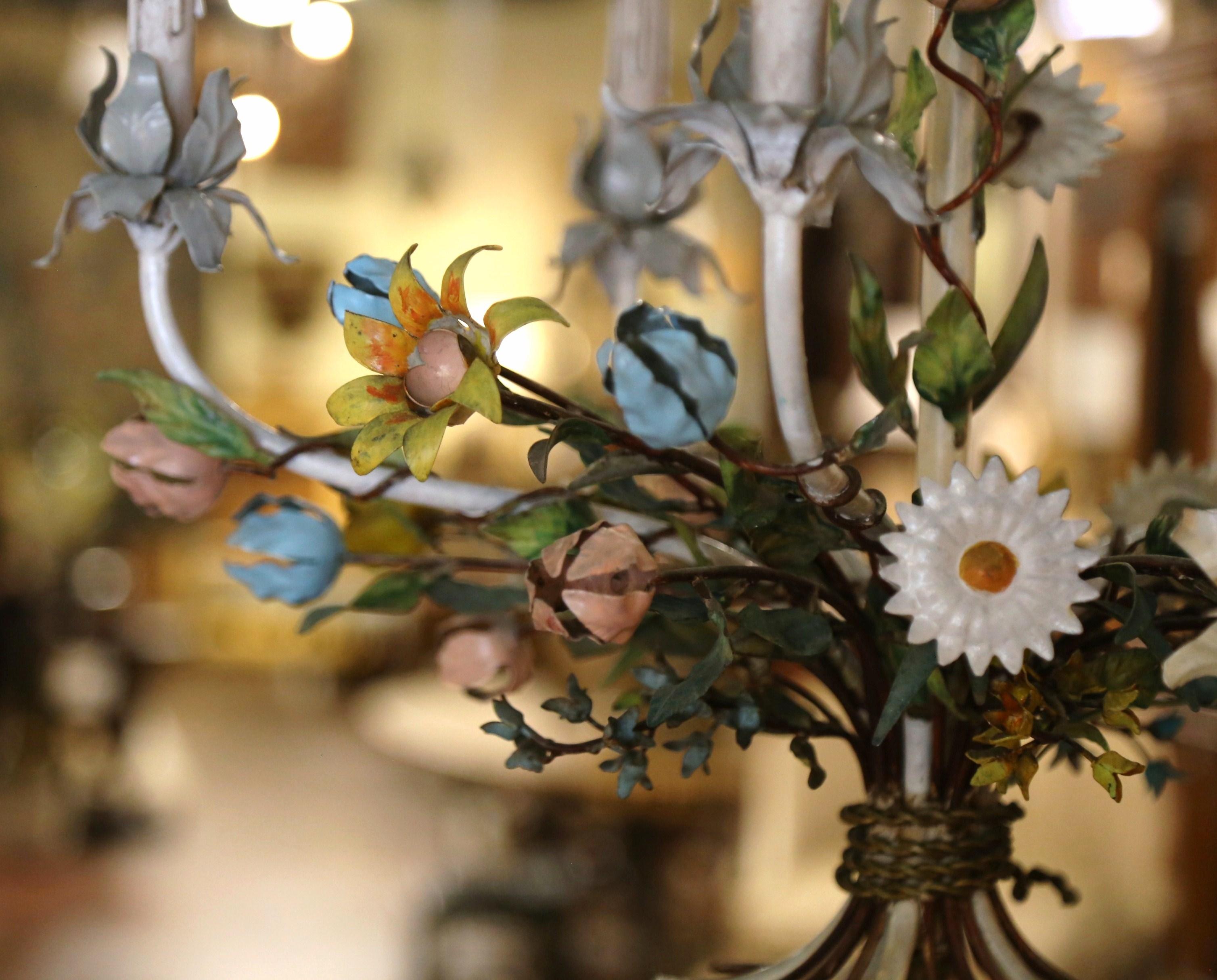 Early 20th Century French Metal and Painted Floral Five-Light Chandelier For Sale 4