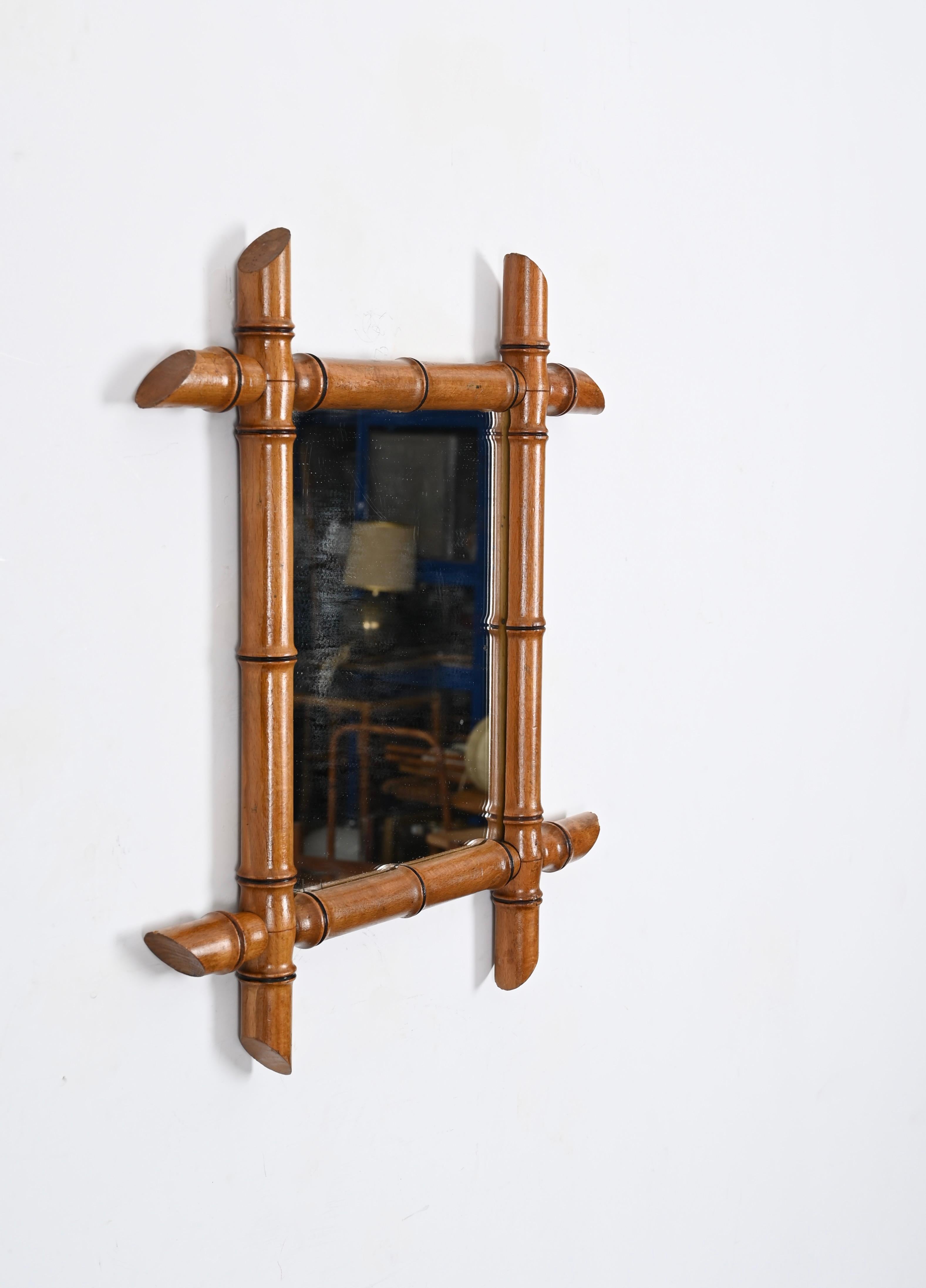 Miroir français du début du 20e siècle avec cadre en hêtre et faux bambou en vente 3