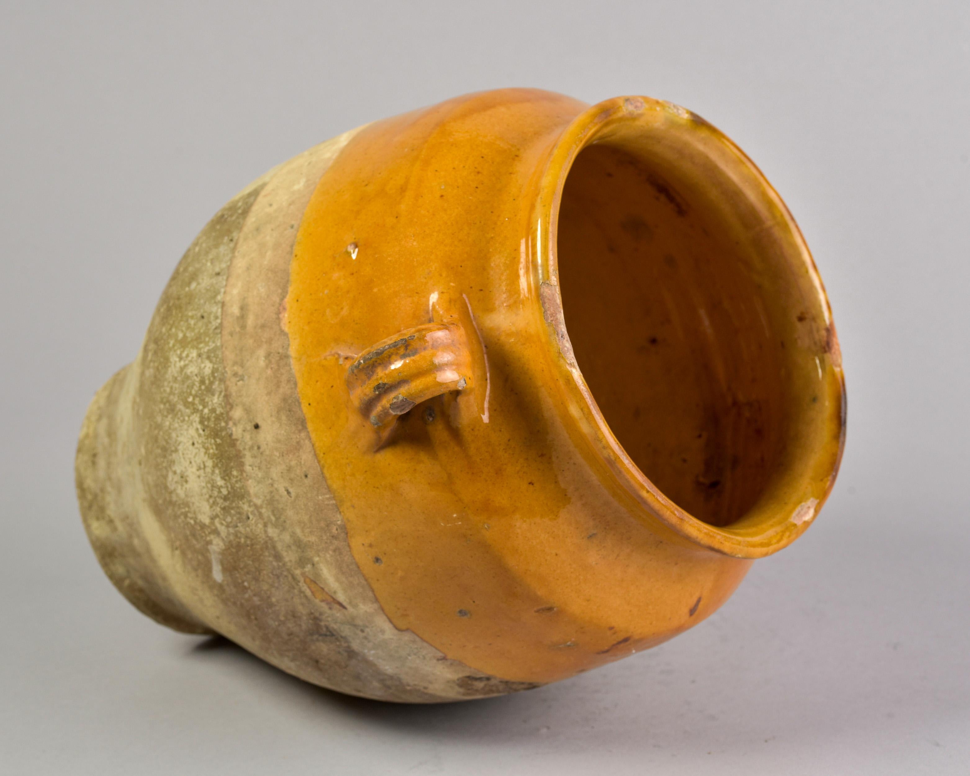 Frühes 20. Jahrhundert Französisch Senf glasiert Confit Glas mit Griffen im Angebot 4