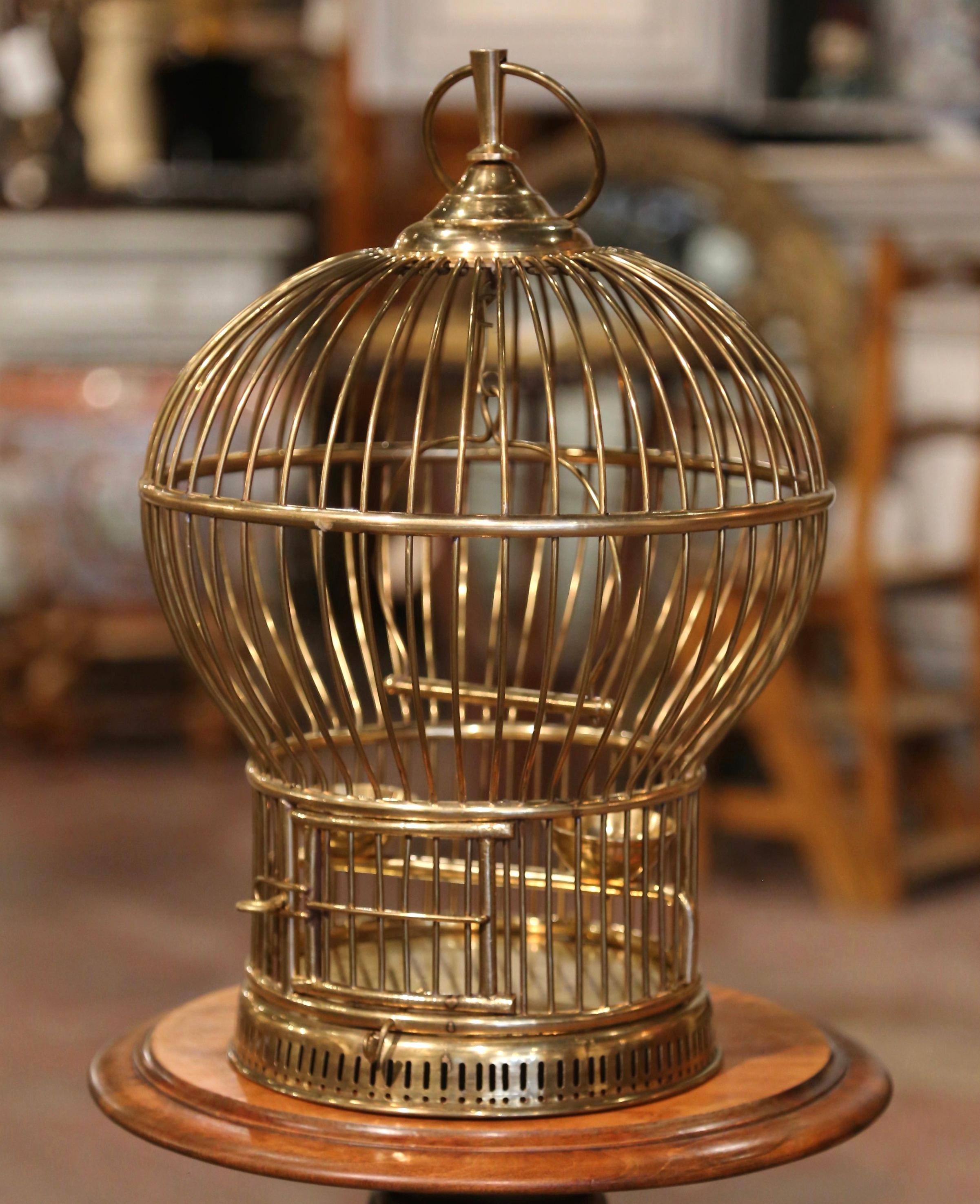 Early 20th Century French Napoleon III Brass Wire Birdcage with Dome Top 1