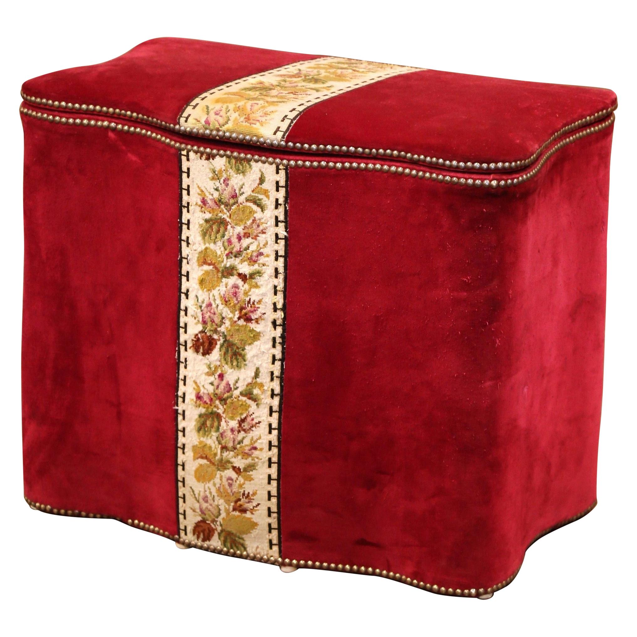 Early 20th Century French Needlepoint and Velvet Storage Hamper Trunk