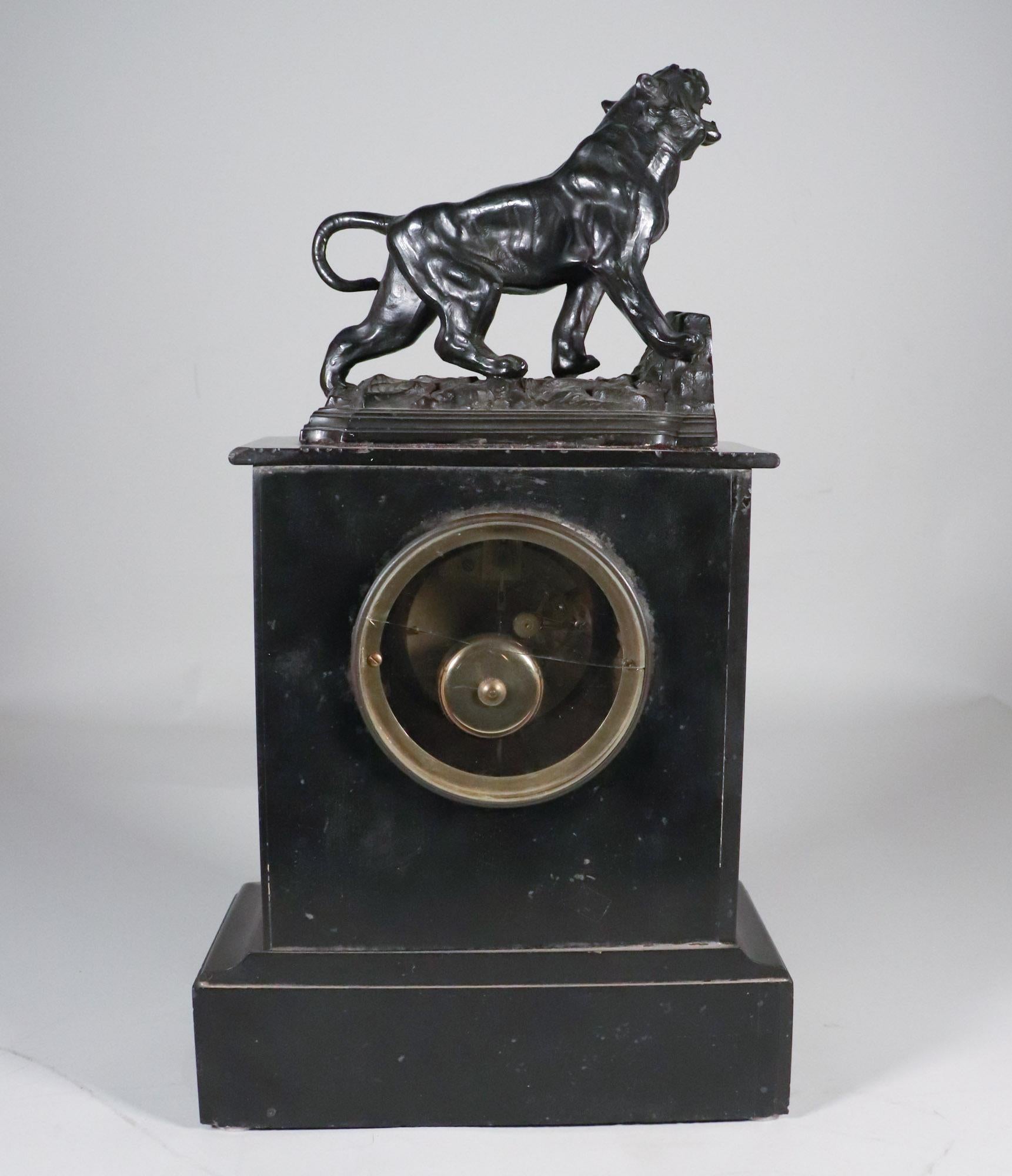 Early 20th Century French Neoclassical Black Slate and Marble Mantel Clock For Sale 3