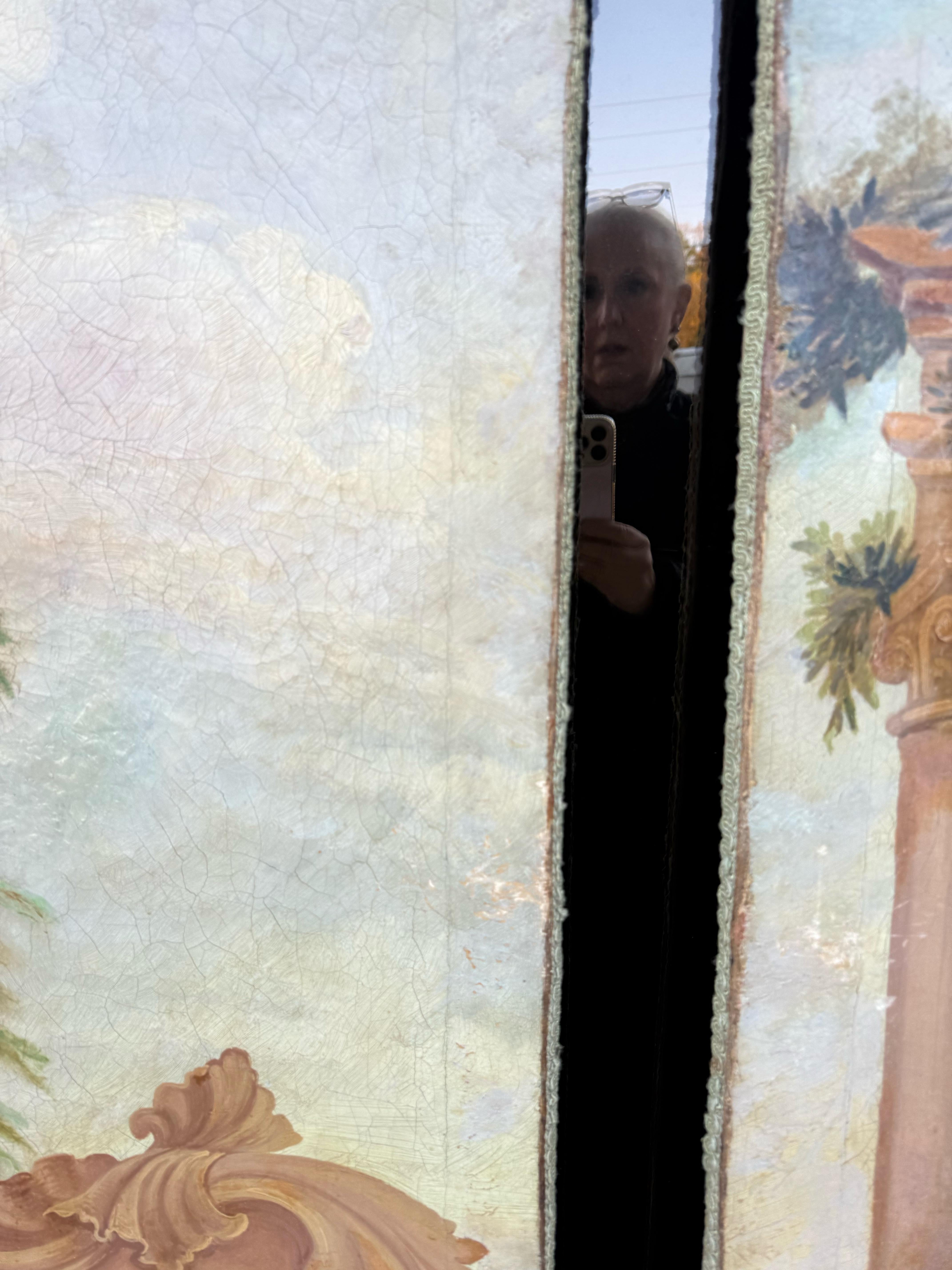 Olio neoclassico su tela dei primi del Novecento French Room in vendita 2