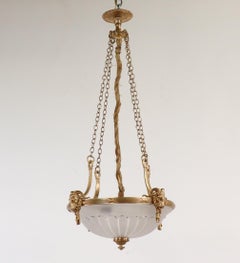 Araña Colgante Neoclásica Francesa de Ormolu y Cristal de Principios del Siglo XX
