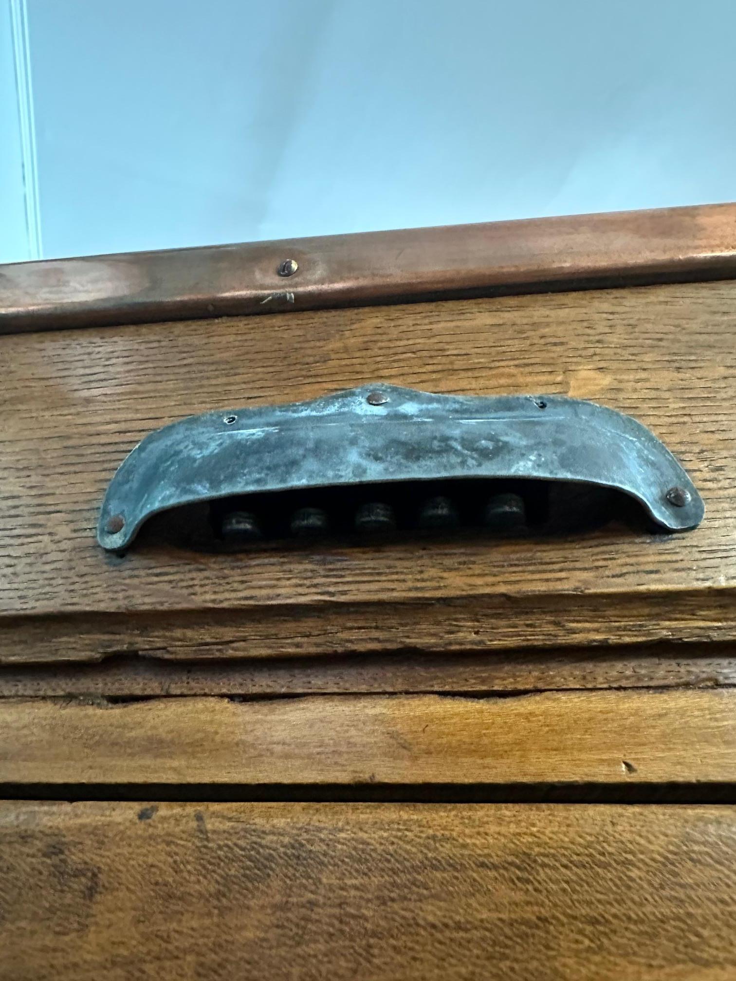Bancone da bar francese in Oak e rame, inizio XX secolo in vendita 9
