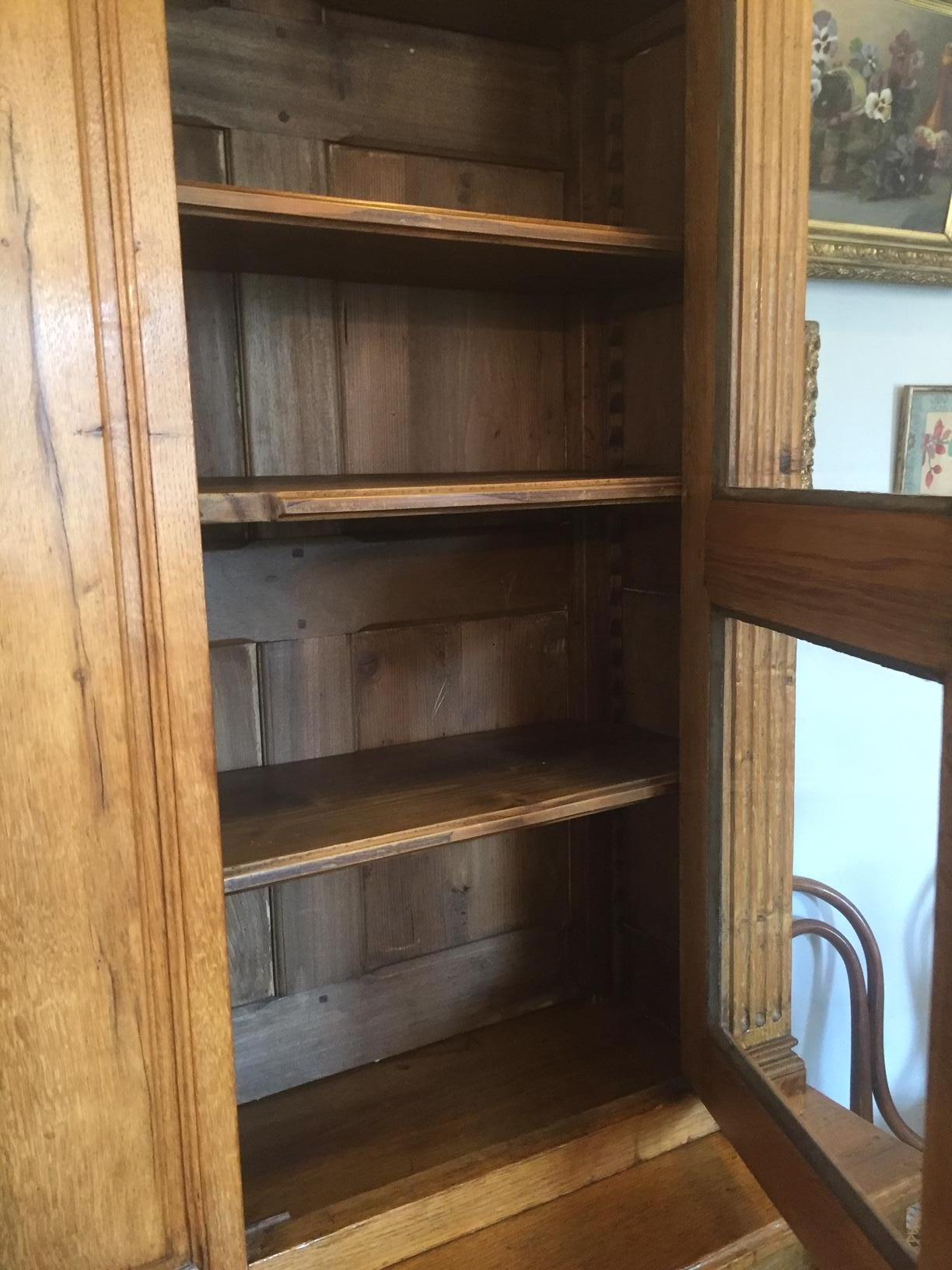 Early 20th Century French Oak Bibliotheque Bookcase, 1900s 11