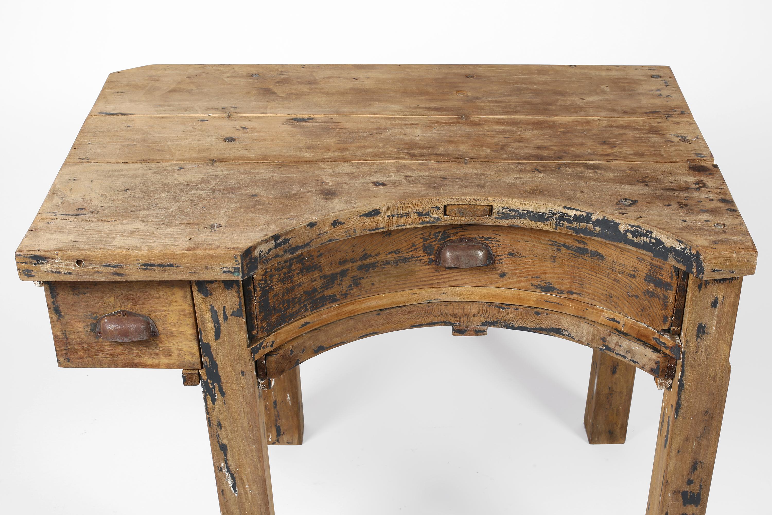 Mesa de joyero francesa de roble de principios del siglo XX Francés en venta