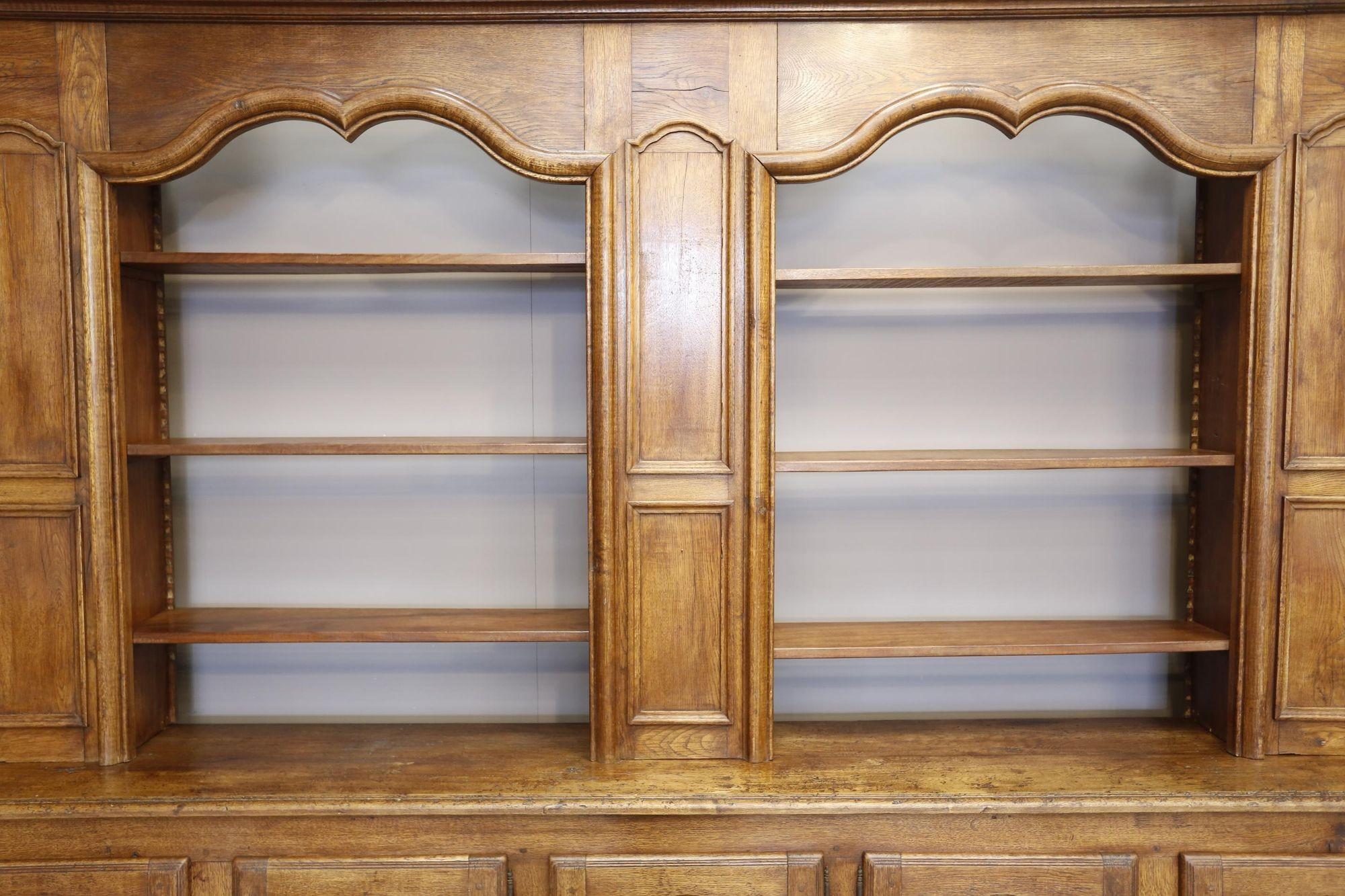 Early 20th century French oak kitchen dresser For Sale 9