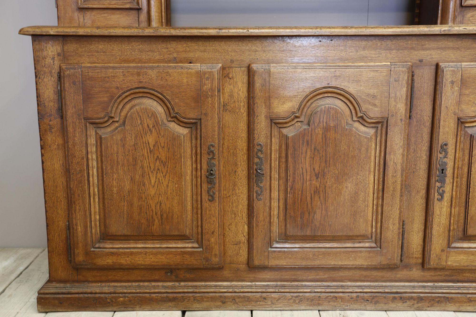 20th Century Early 20th century French oak kitchen dresser For Sale