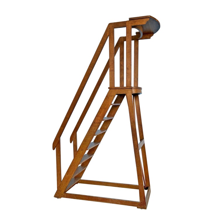 Early 20th Century French Oak Library Ladder For Sale at 1stDibs