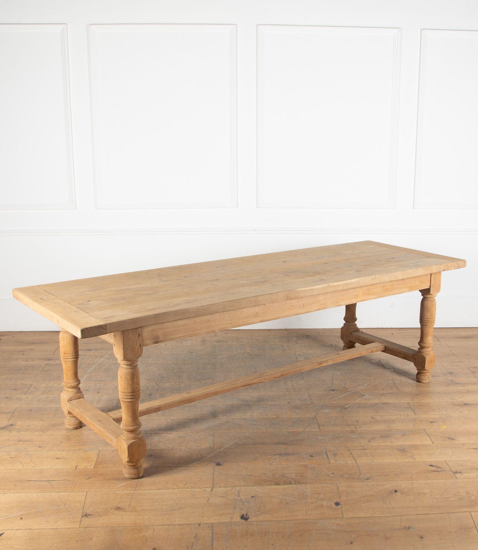 Early 20th Century French Oak Refectory Table In Good Condition For Sale In Gloucestershire, GB