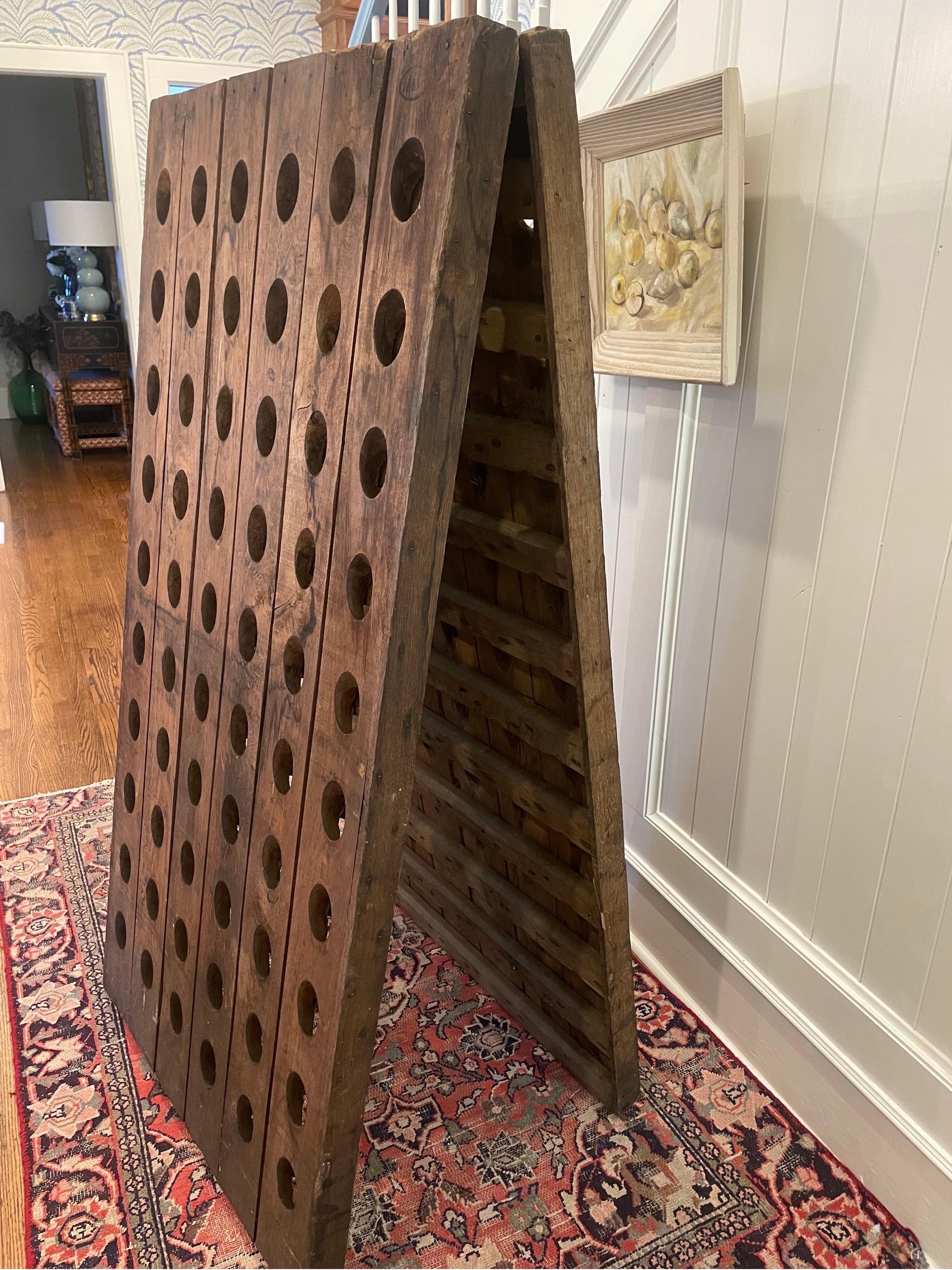 Early 20th Century French Oak Riddling Rack for Wine and champagne Bottles For Sale 2