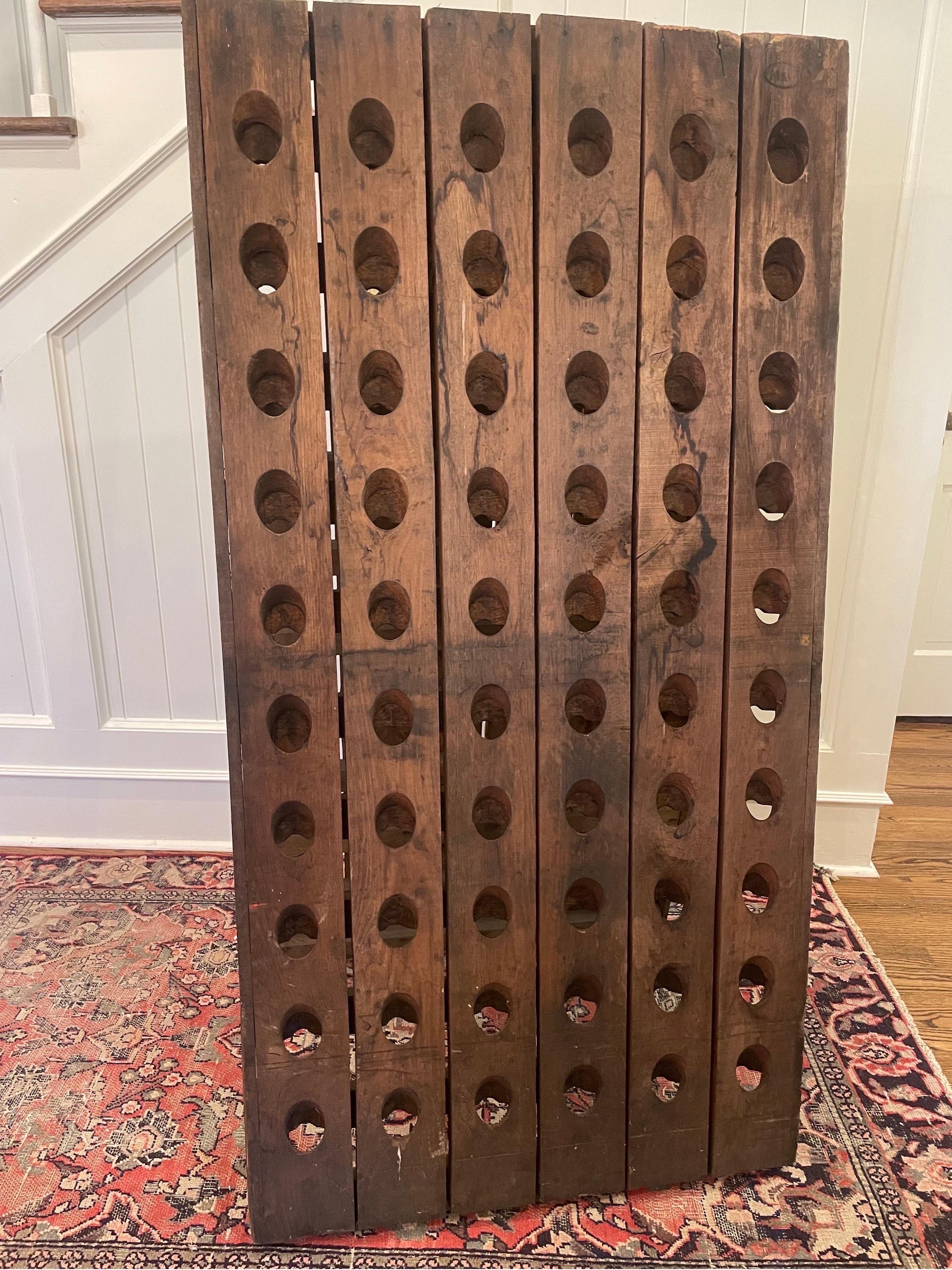 Early 20th Century French Oak Riddling Rack for Wine and champagne Bottles In Good Condition For Sale In Cookeville, TN