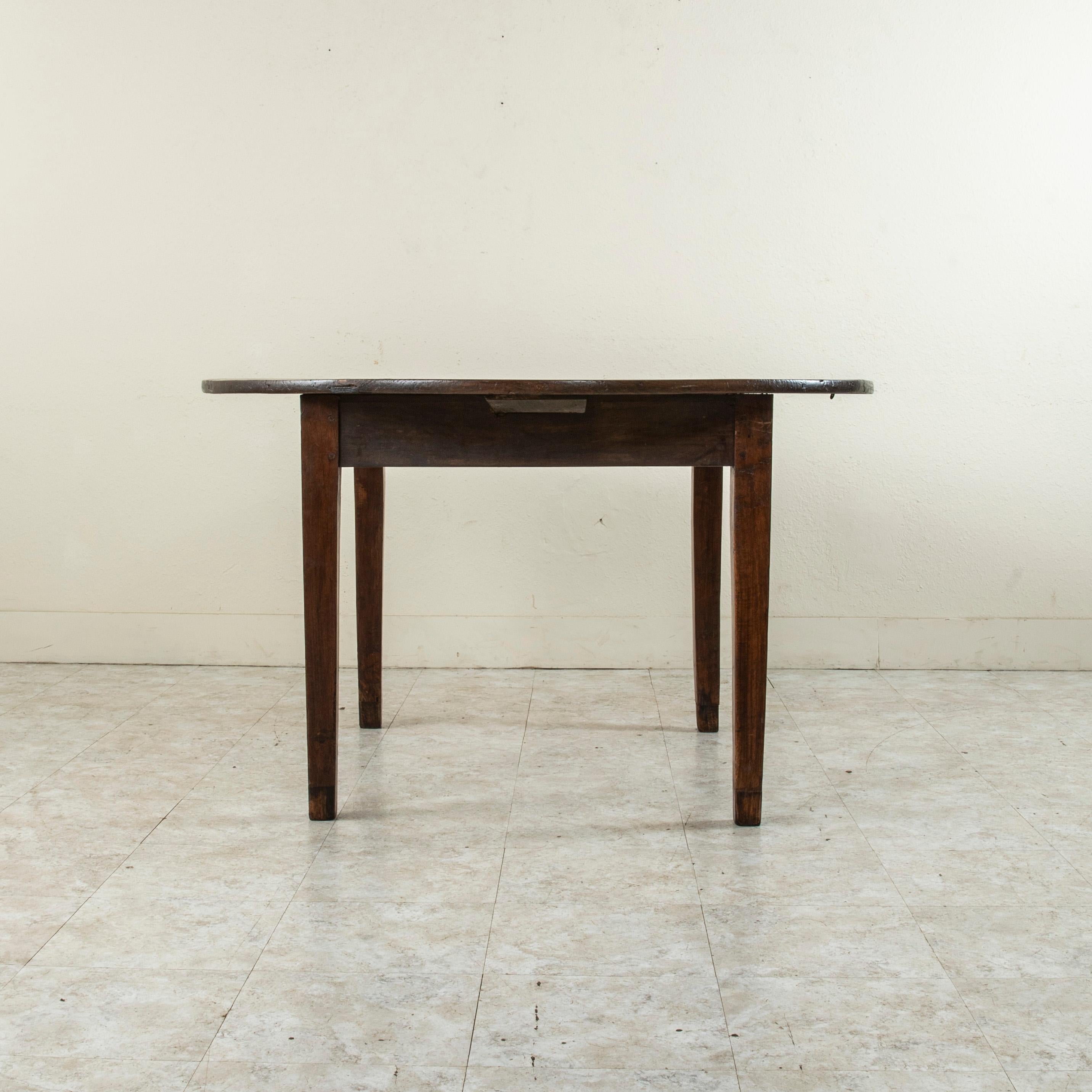 Early 20th Century French Oak Round Farm Table from Normandy 1