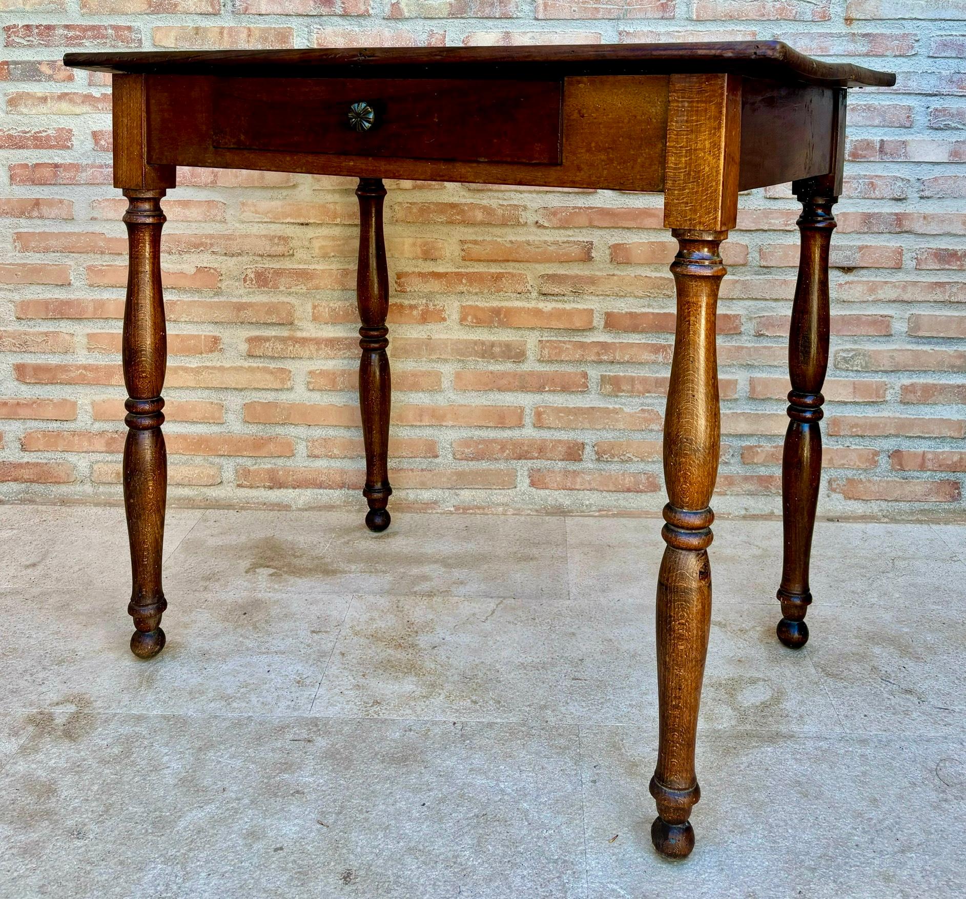 Early 20th Century French Walnut Side Table or Worktable, 1920s.
Made of antique oak in dark colour, this table is very functional and you can use like a nightstands, sofa table, coffee table or low console
