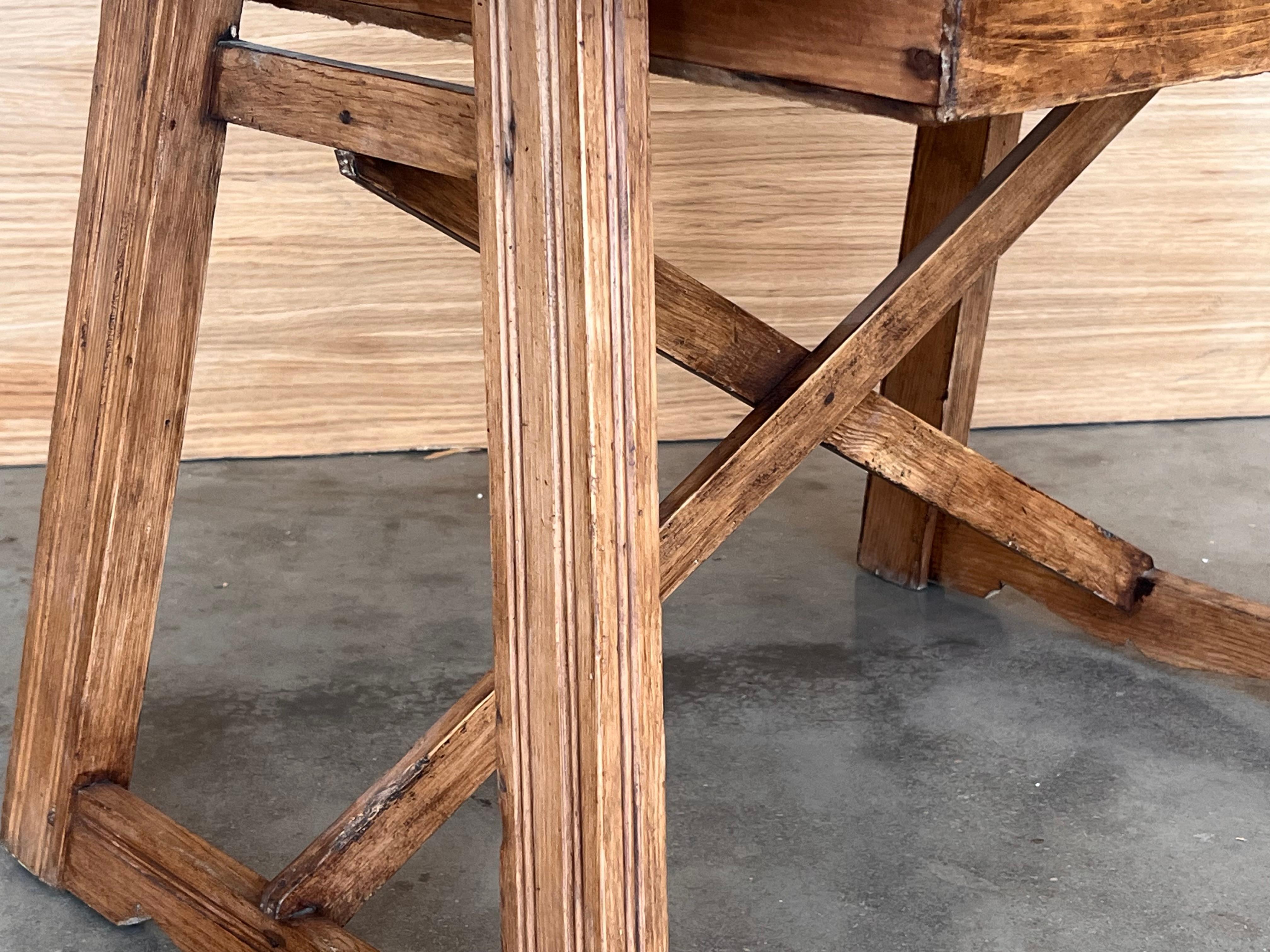 Table de travail française du début du 20e siècle avec un tiroir, années 1920 en vente 8