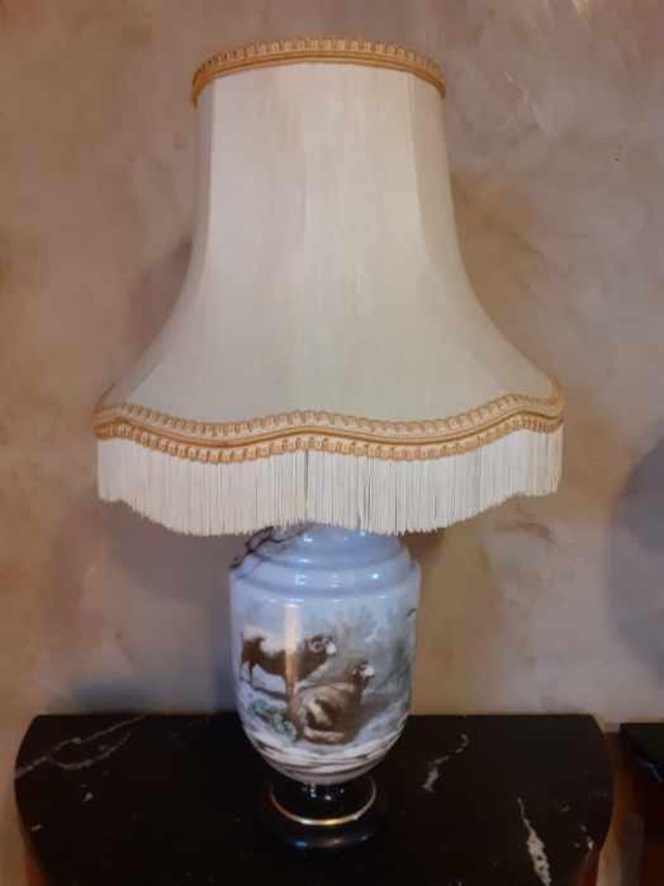 Early 20th Century French Opaline Glass Pair of Table Lamp, 1900s In Good Condition In LEGNY, FR
