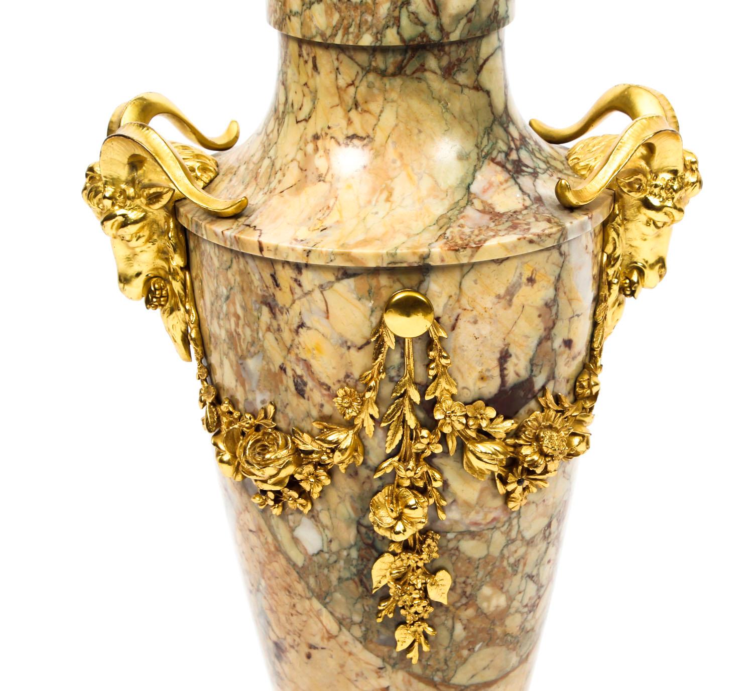 Early 20th Century French Ormolu Mounted Marble Urn Table Lamp In Good Condition In London, GB