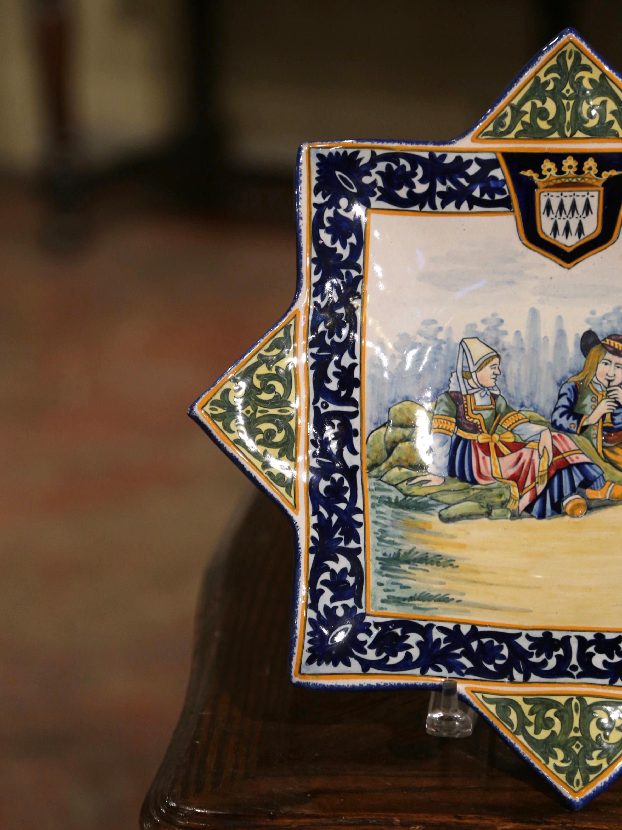  Early 20th Century French Painted Faience Wall Platter Signed Henriot Quimper In Excellent Condition For Sale In Dallas, TX