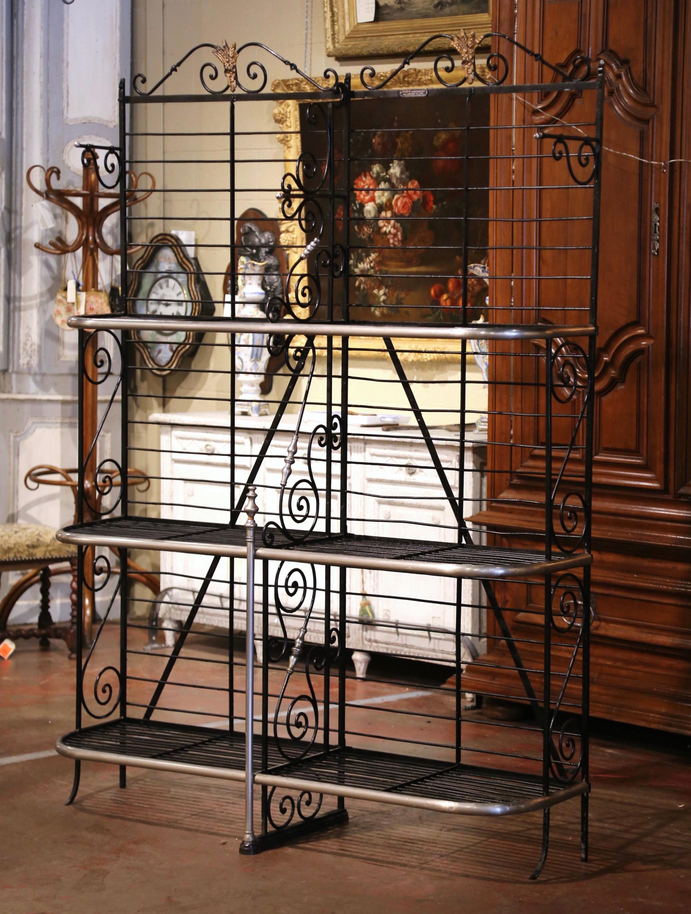 Early 20th Century French Painted Iron and Brass Baker's Rack 2