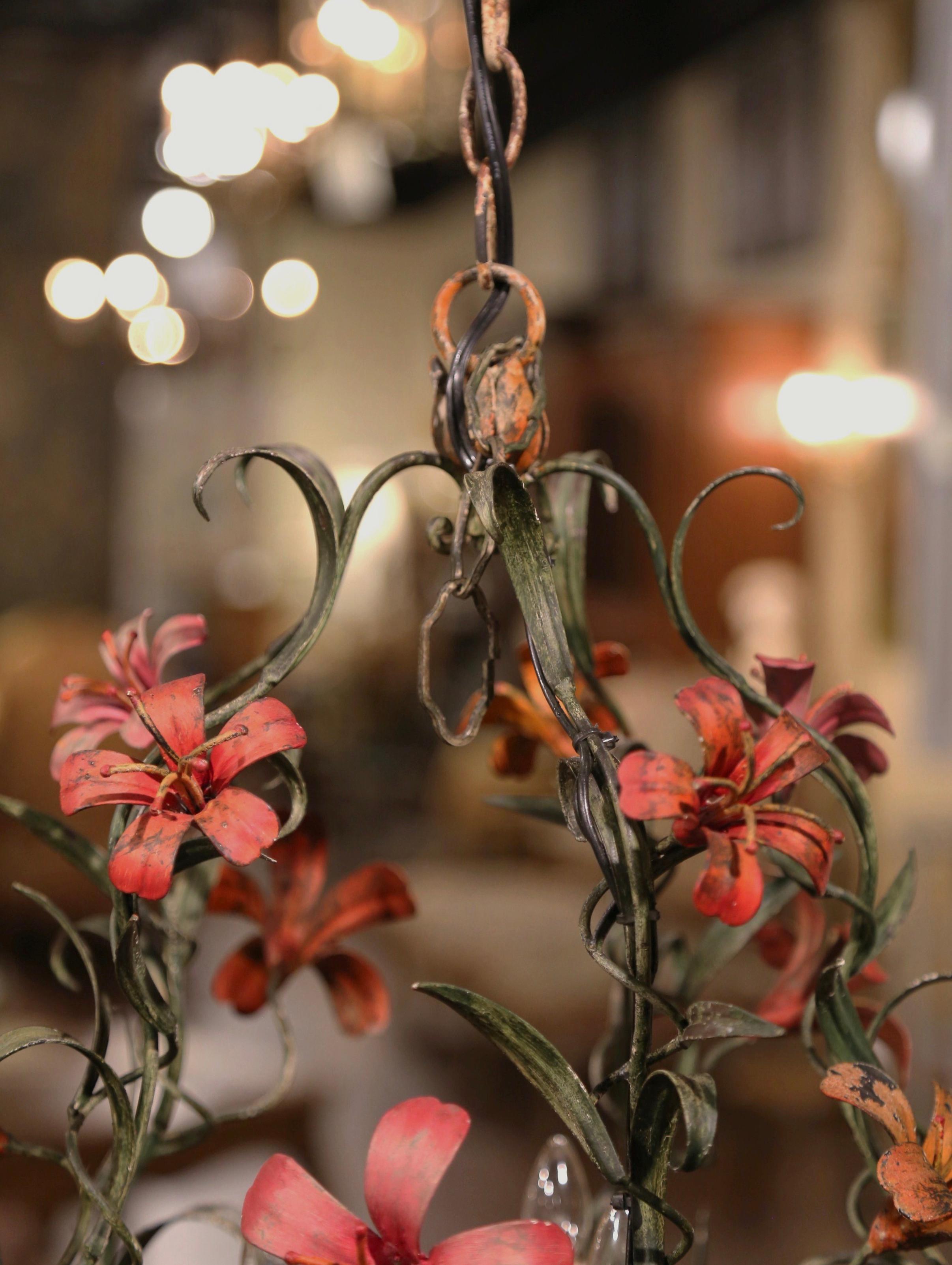Early 20th Century French Painted Iron and Tole Chandelier with Pink Flowers 4