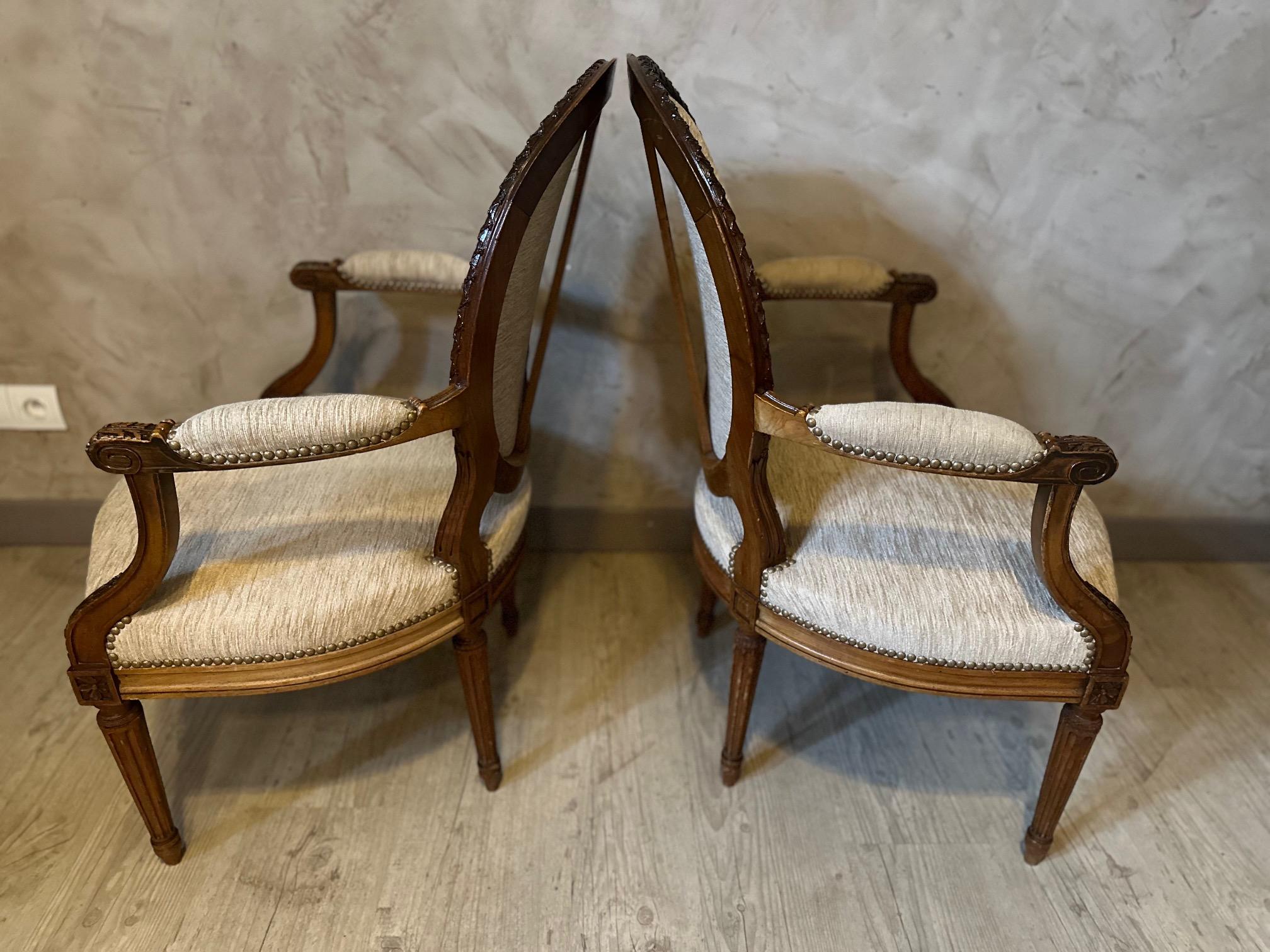 Early 20th century French Pair of Louis XVI Style Armchair, 1900s For Sale 1